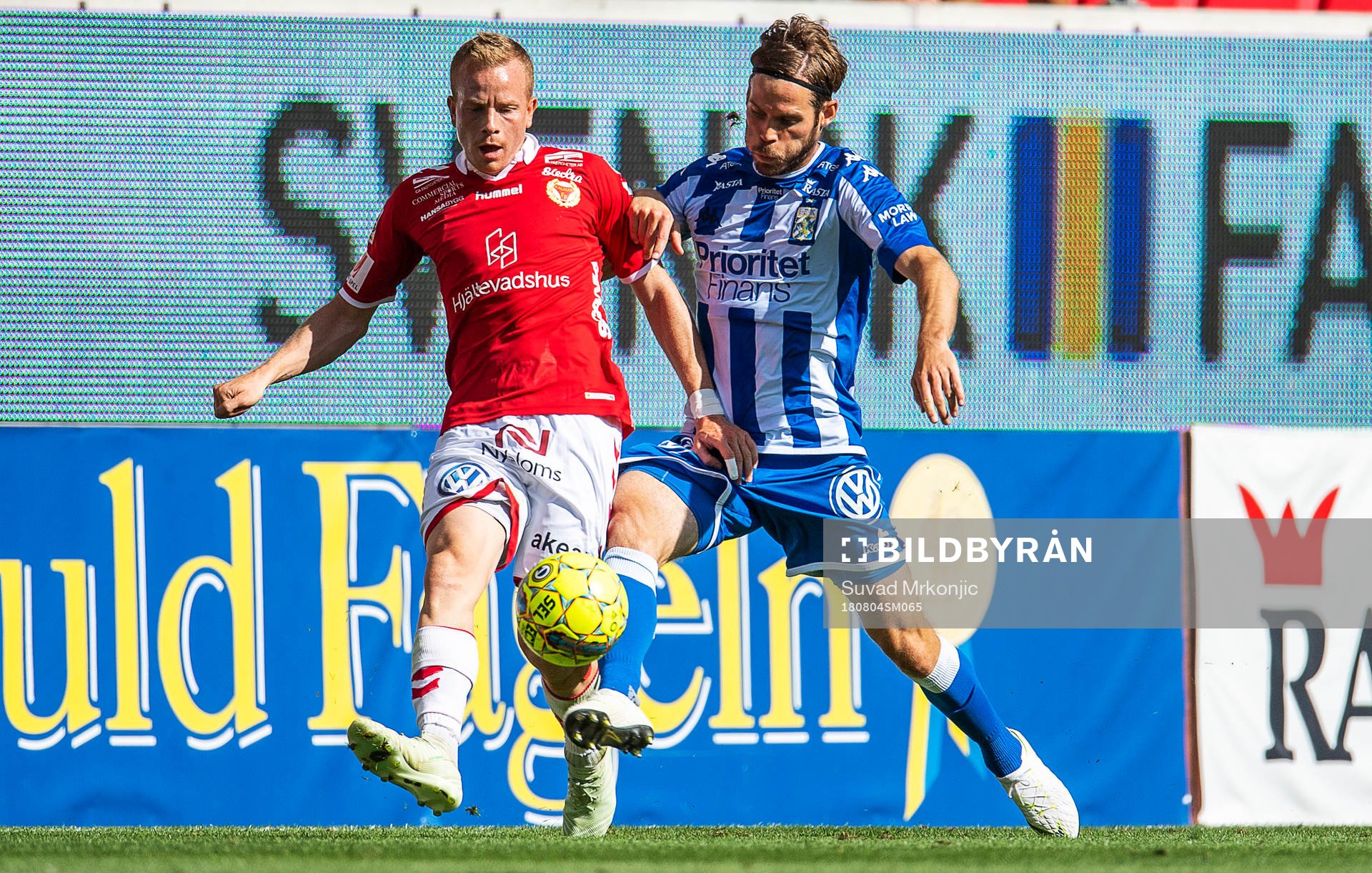 Kalmars Tobias Eriksson och IFK Göteborgs Emil Salomonsson