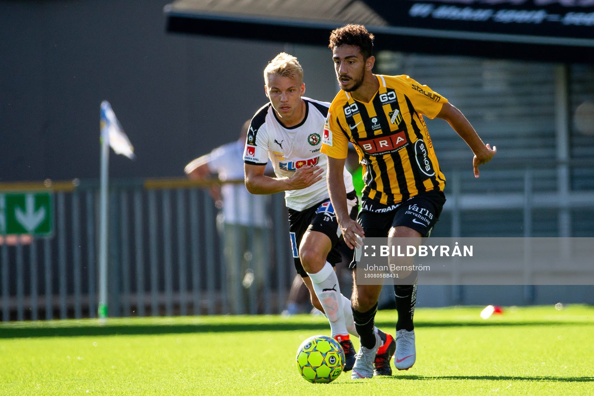 Häckens Daleho Irandust och Örebros Johan Mårtensson