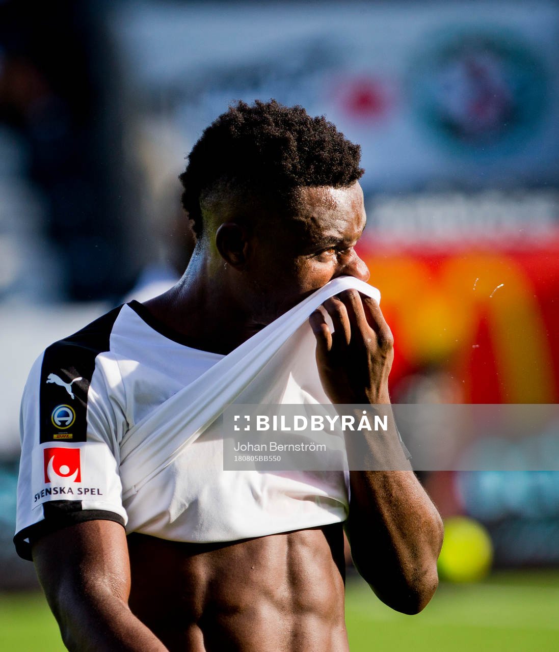 Örebros Isaac Boye Edegware deppar