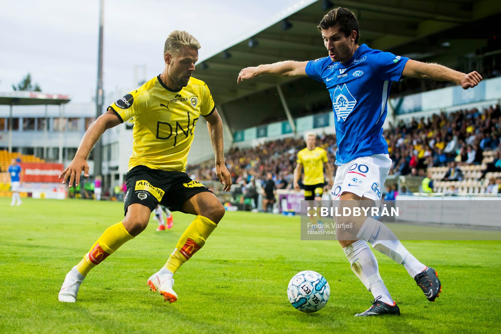 Mats Haakenstad of Lillestrøm and Kristoffer Haugen of