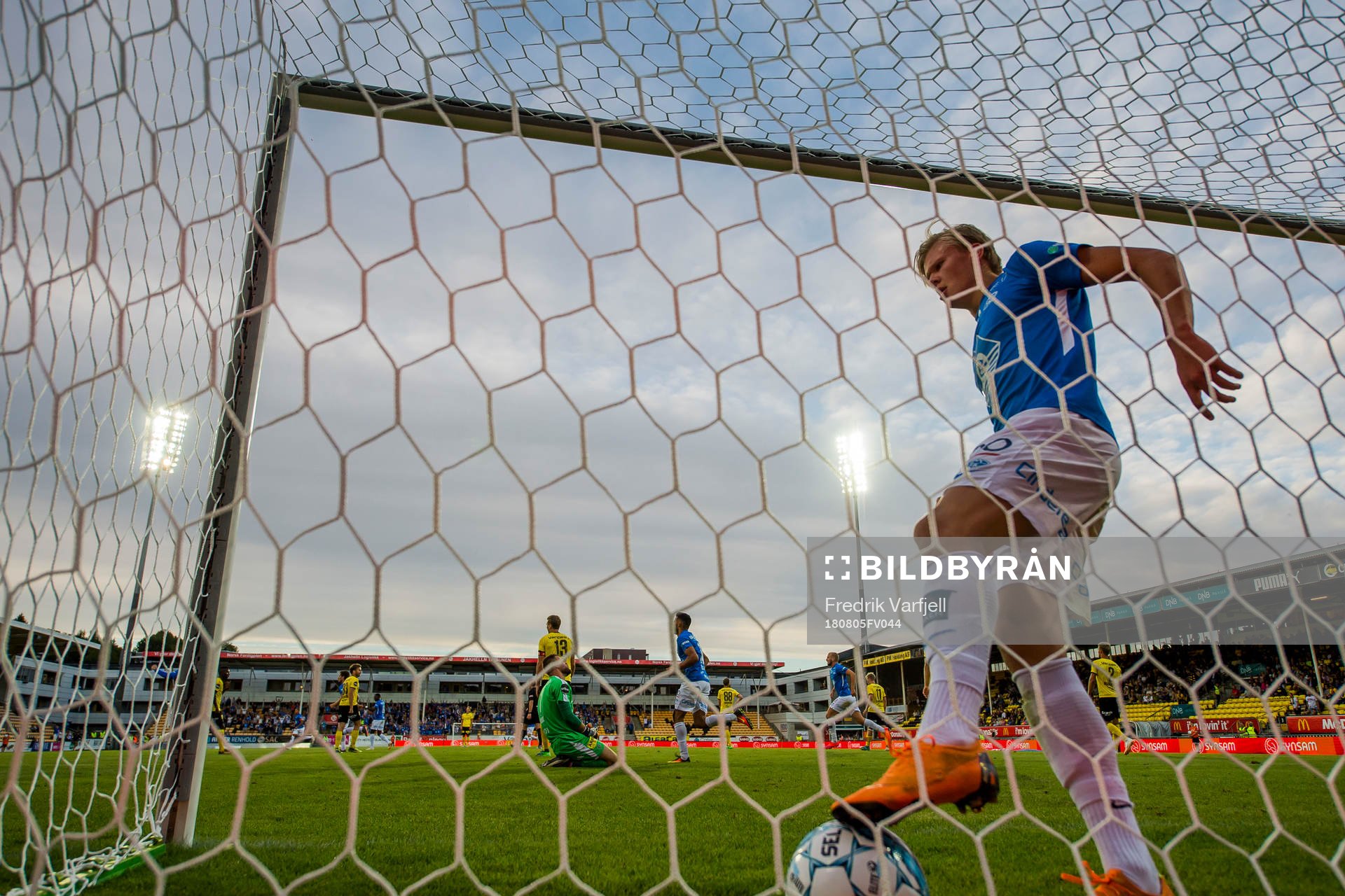 Erling Braut Håland of Molde celebrates