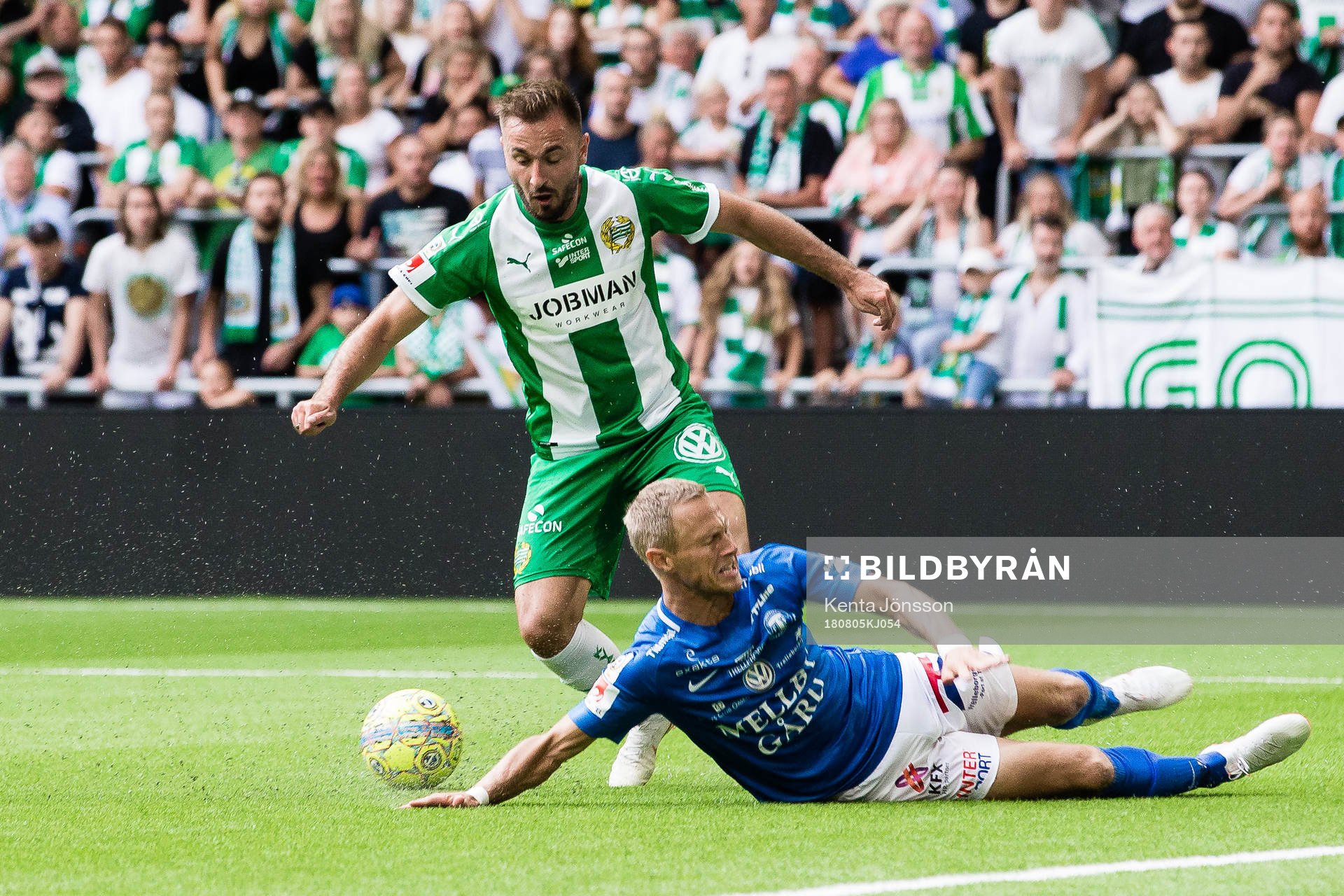 Hammarbys Muamer Tankovic på väg att göra 1-0
