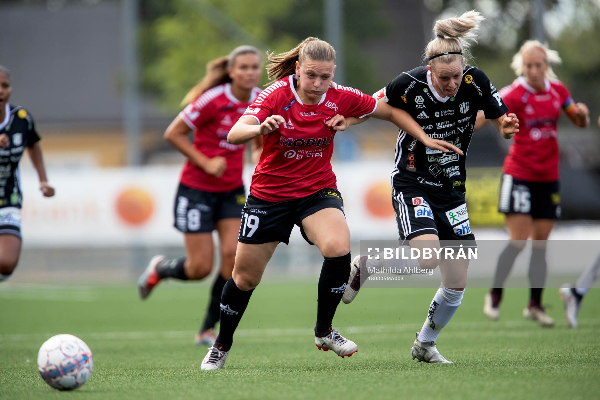 Limhamn Bunkeflos Rebecka Persson och Piteås Cecilia Edlund