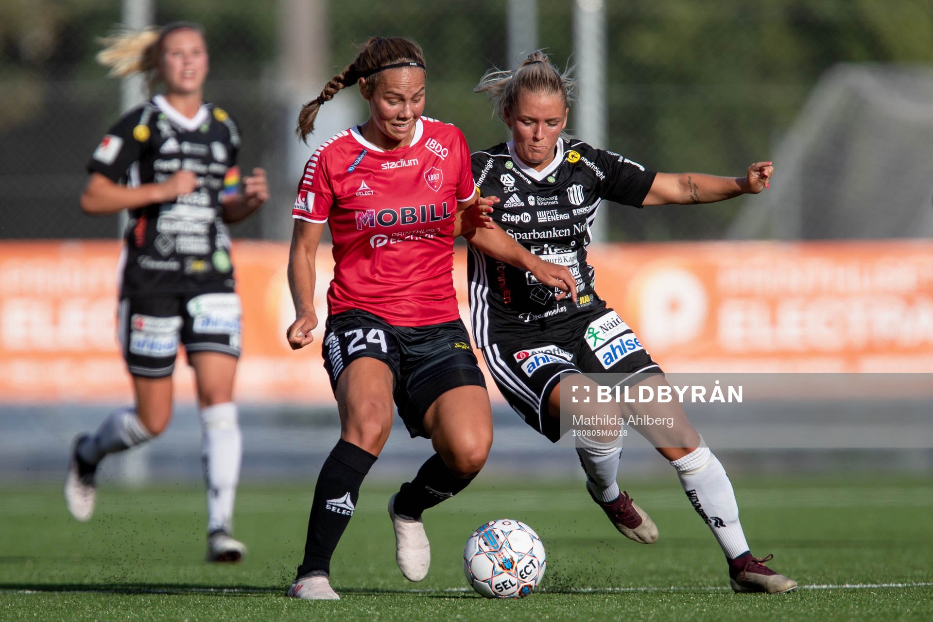 Limhamn Bunkeflos Elisa Lang Nilsson och Piteås Ronja