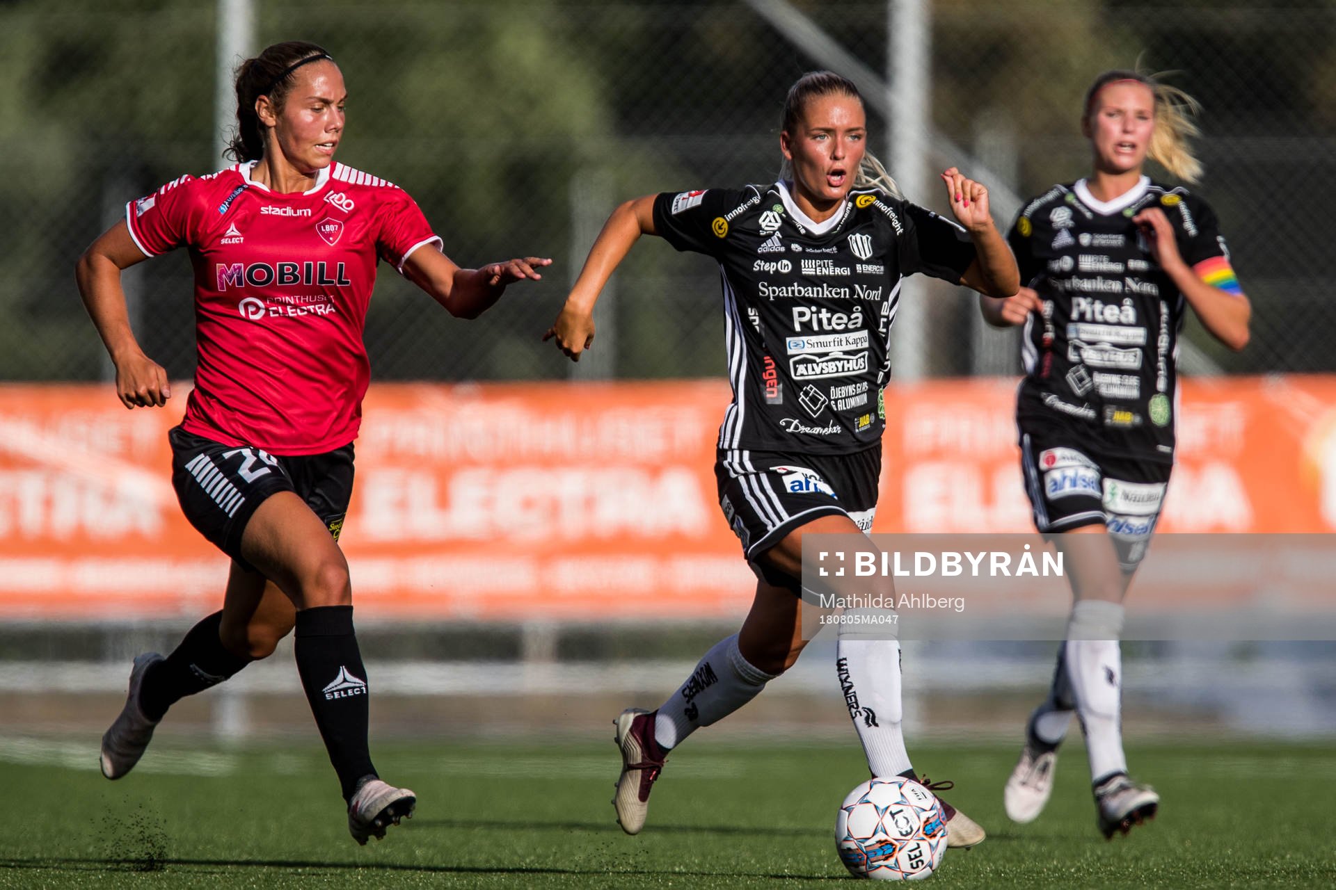 Piteås Ronja Aronsson och Limhamn Bunkeflos Elisa Lang