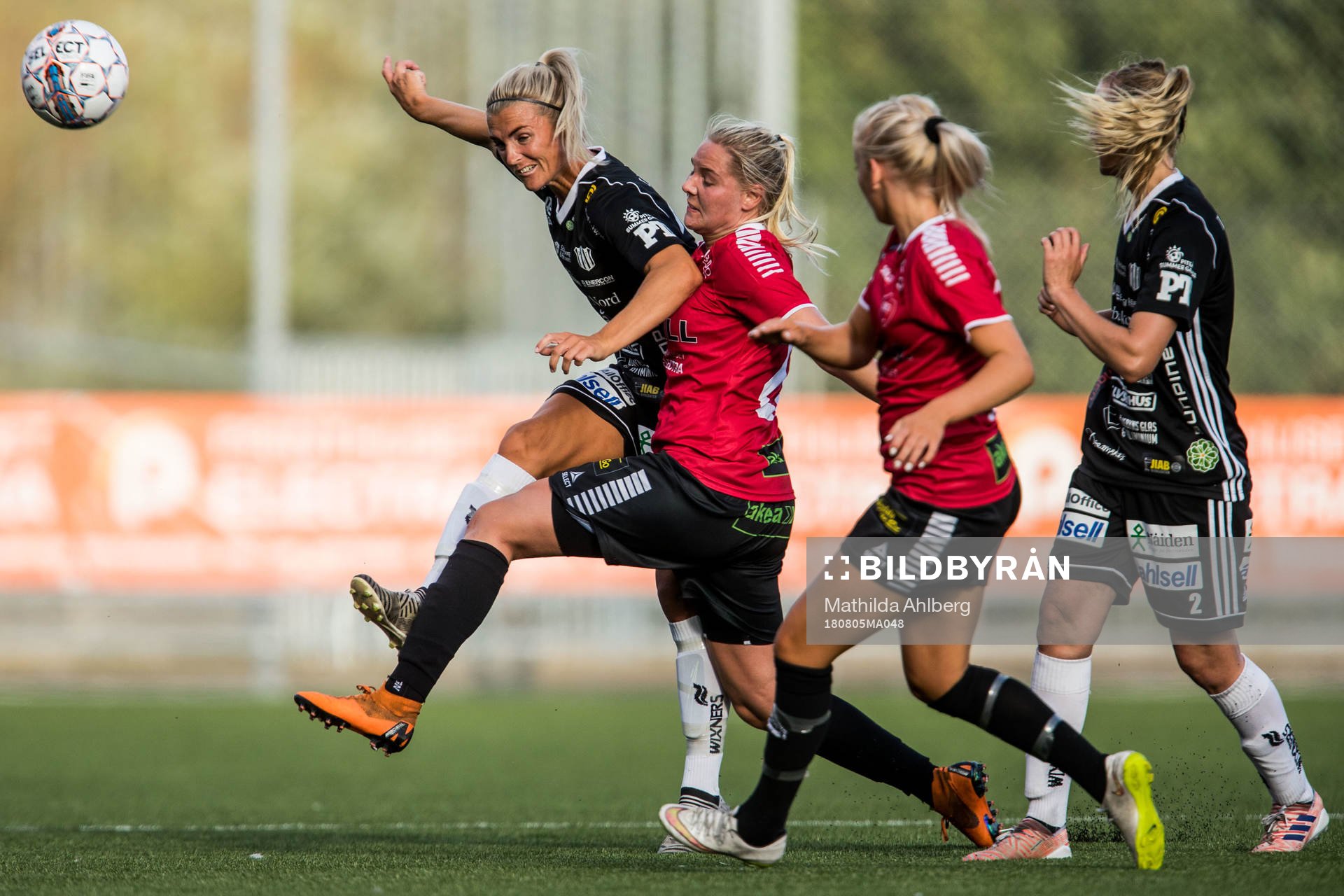 Piteås Ronja Aronsson och Limhamn Bunkeflos Sofia