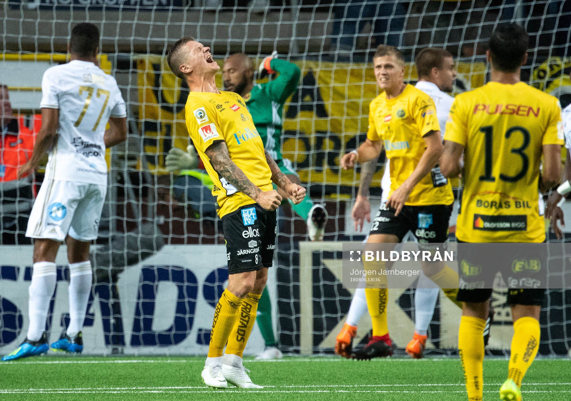Elfsborgs Samuel Holmén reagerar