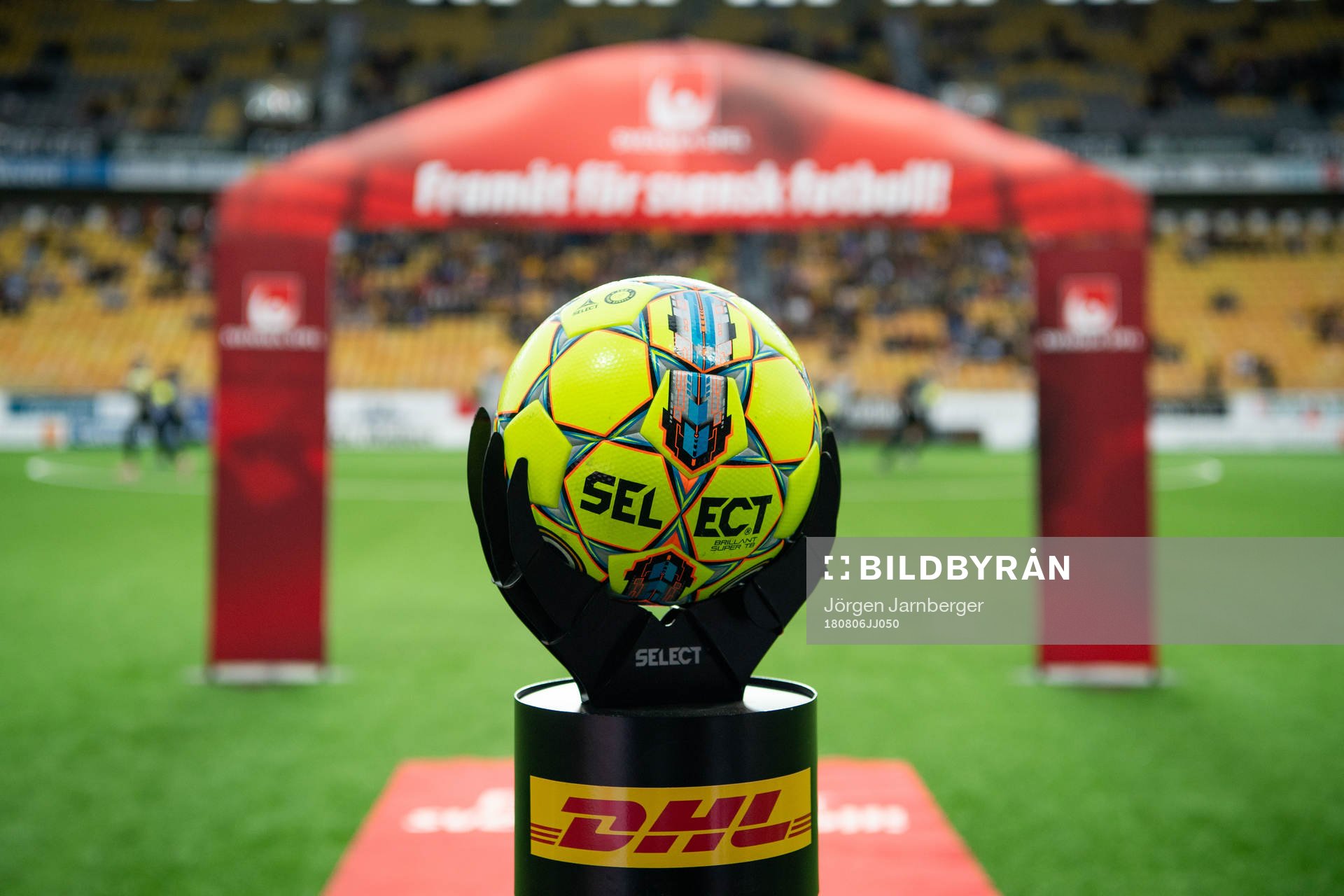 Allsvenskans matchboll från Select