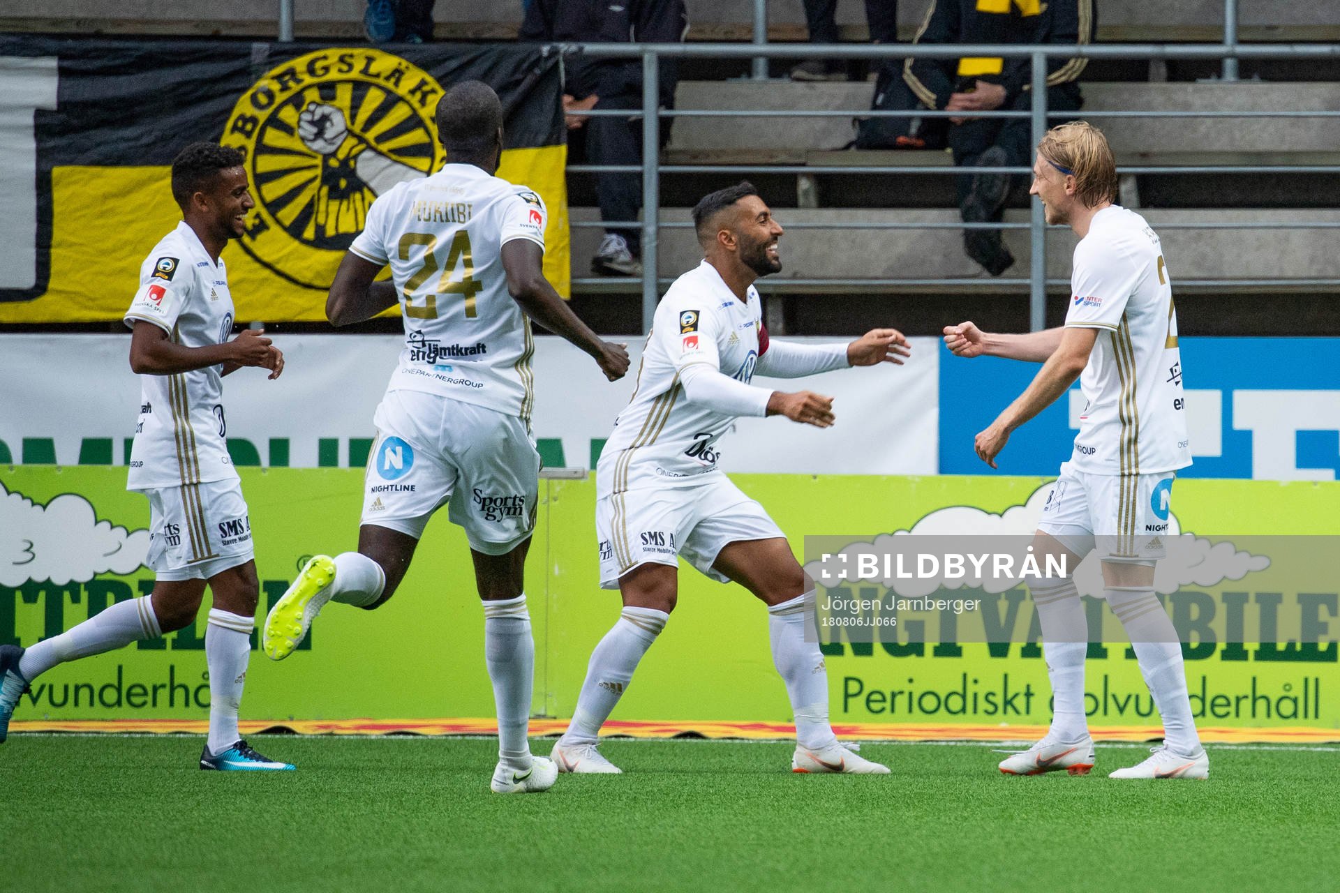 Östersunds Simon Kroon jublar efter att gjort 0-2 under fotbollsmatchen i Allsvenskan mellan Elfsborg och Östersund den 6 augusti 2018 i Borås.