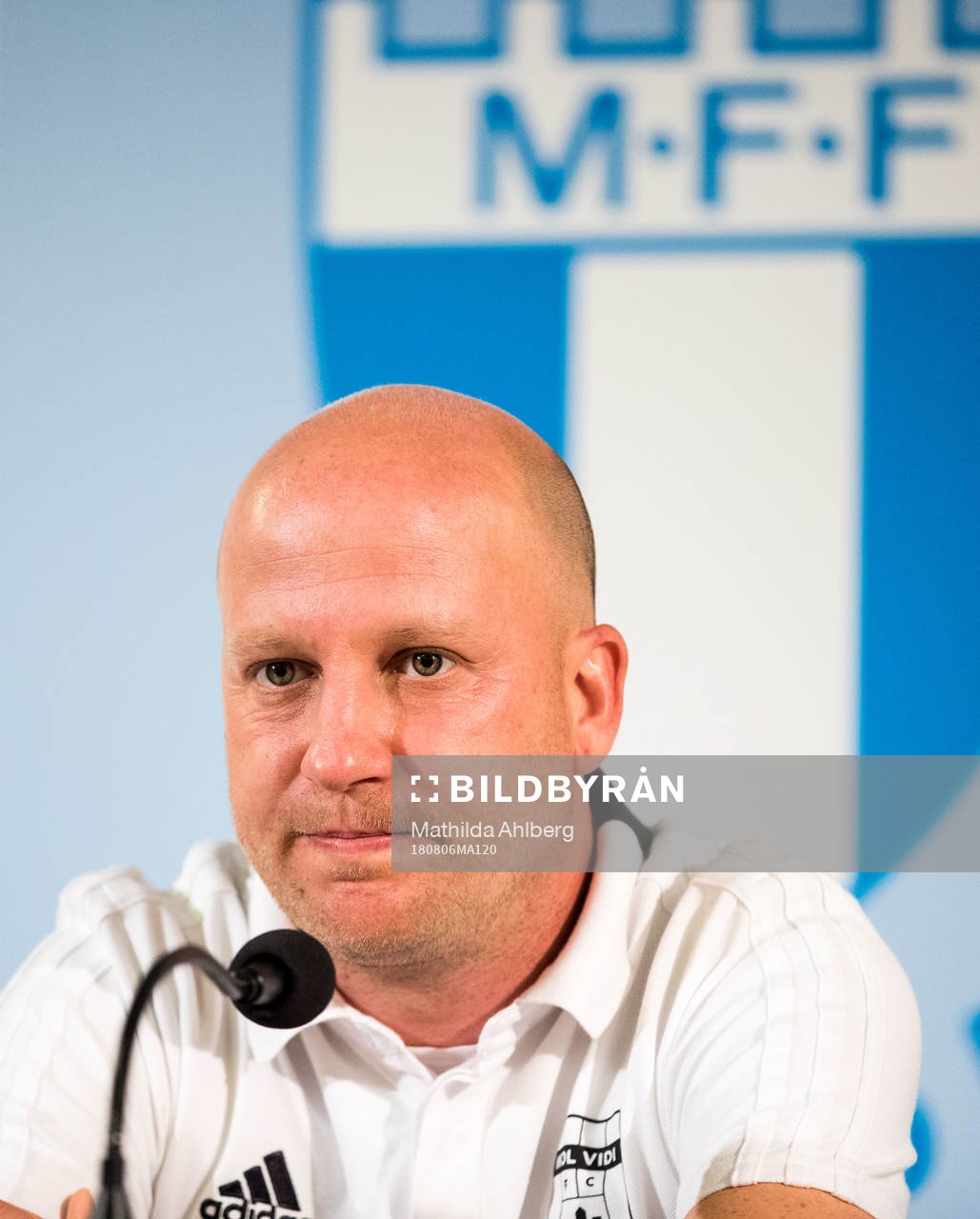 Head coach Marko Nikolić