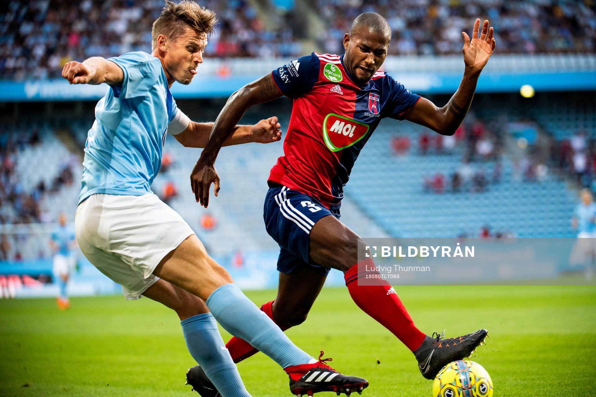 Markus Rosenberg of Malmö FF and Paulo Vinícius of Vidi