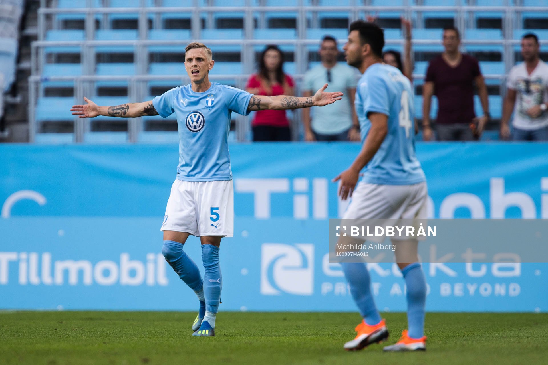 Sören Rieks of Malmö FF reacts against the referee