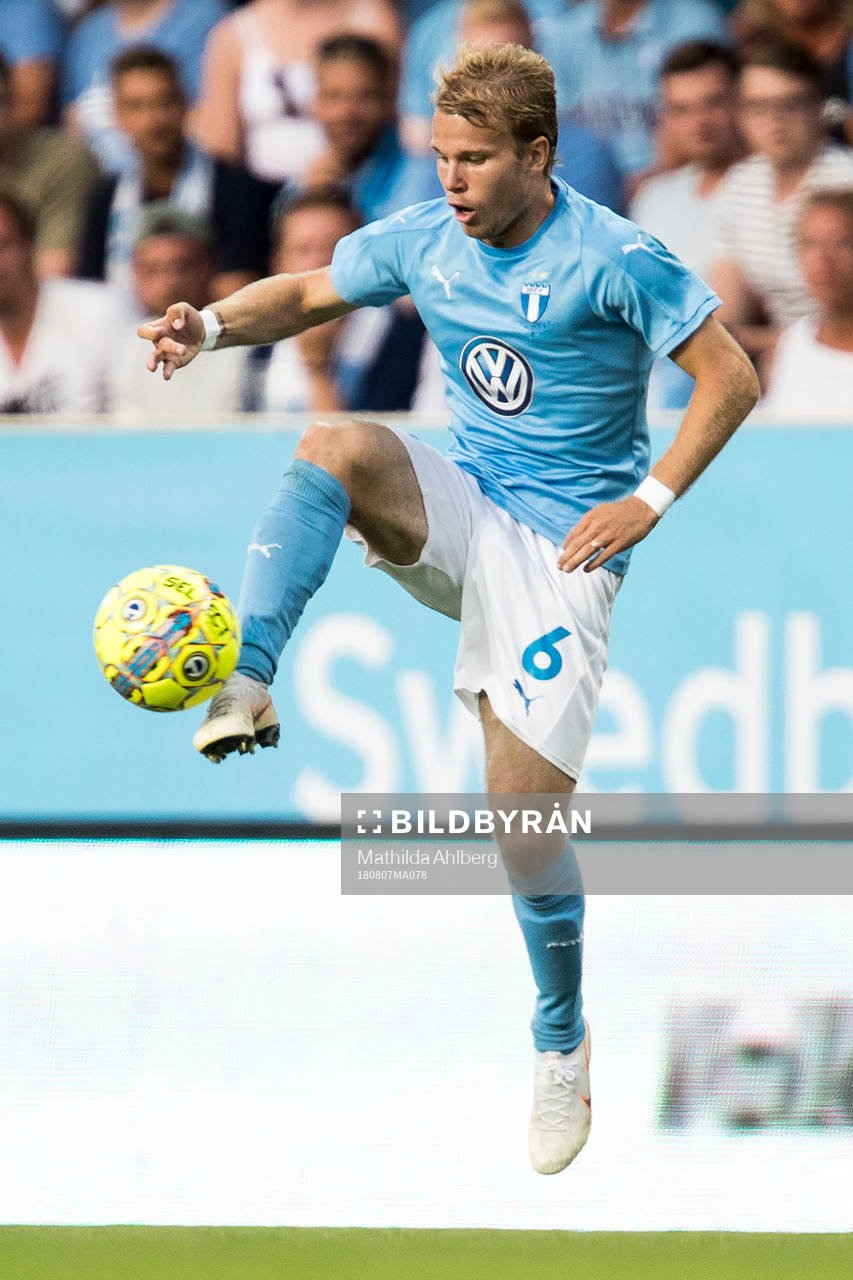 Oscar Lewicki of Malmö FF