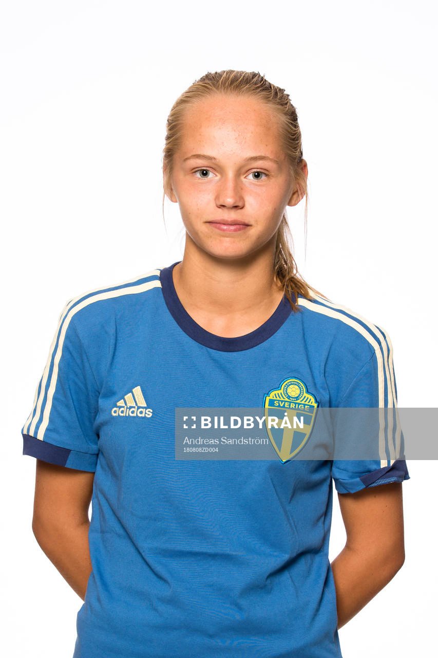 Sara Öjebo i F15/03-landslaget