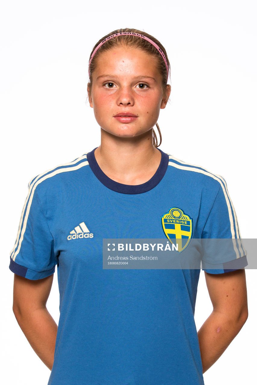 Tilda Andrén i F15/03-landslaget