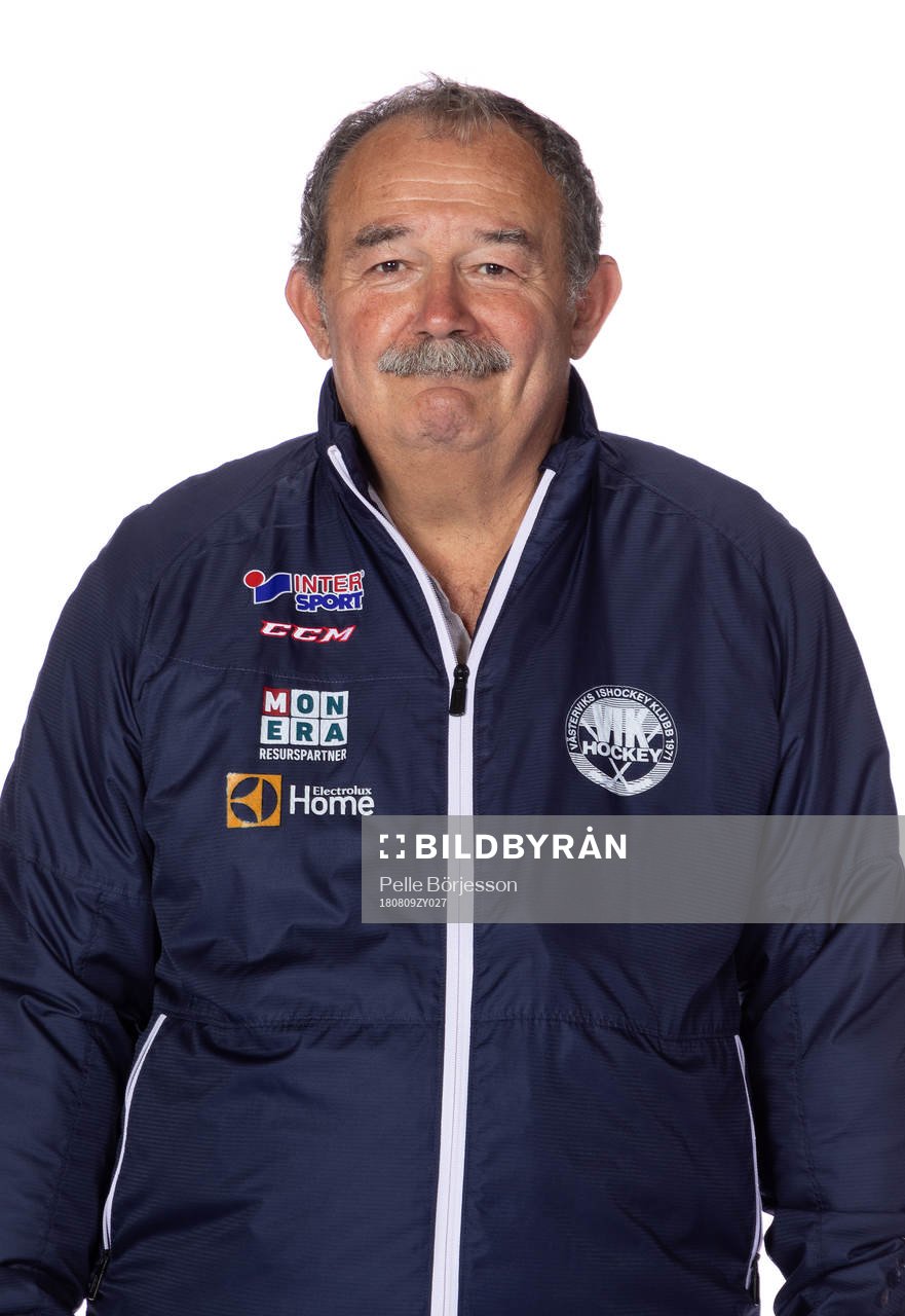 s Läkare Mehmet Gözen