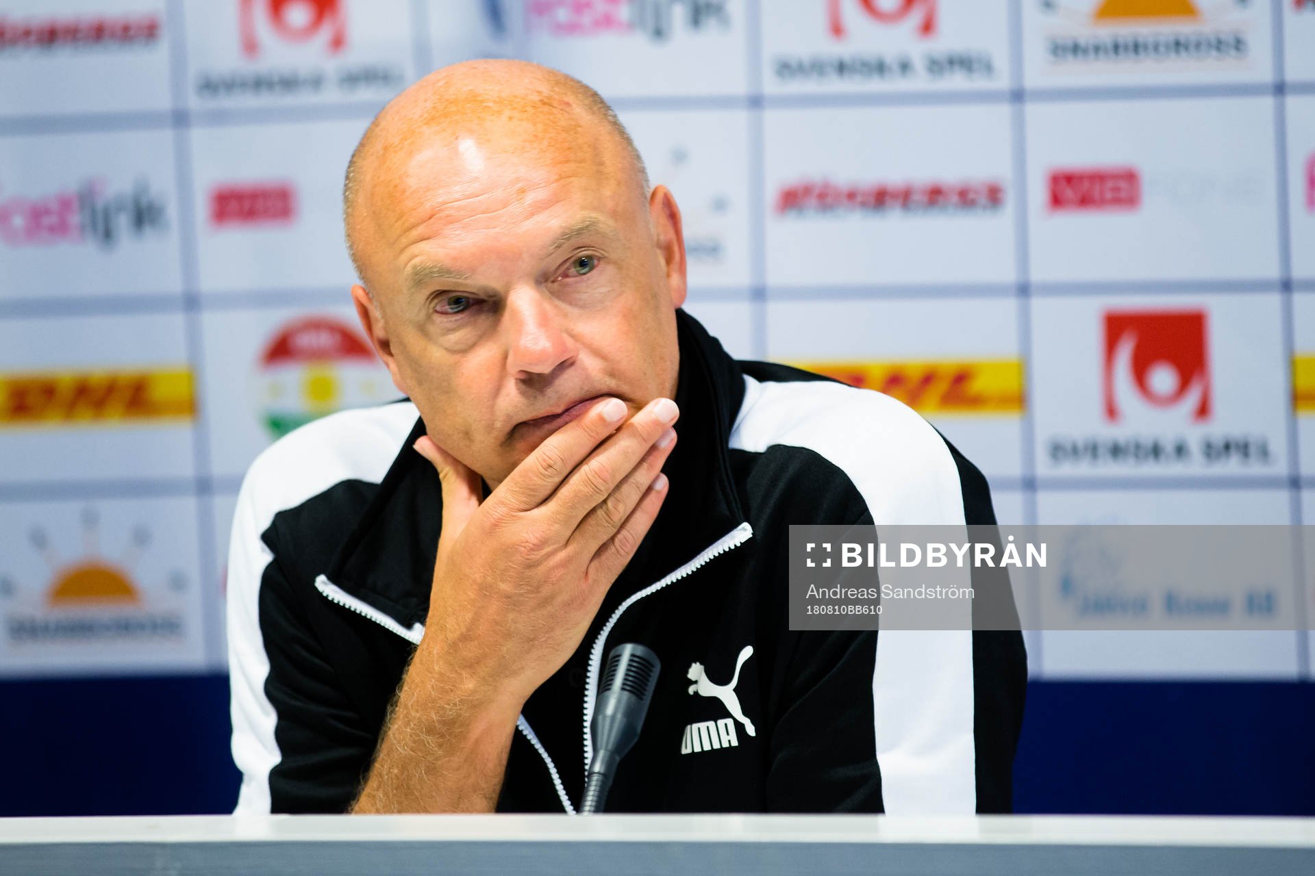 Malmö FFs tränare Uwe Rösler på presskonferensen efter fotbollsmatchen i Allsvenskan mellan Dalkurd och Malmö FF den 10 augusti 2018 i Gävle.