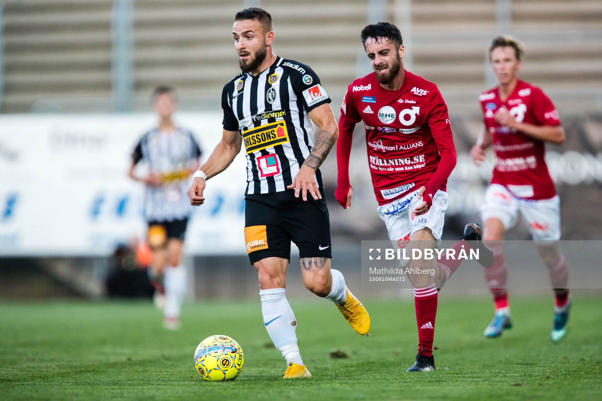 Landskronas Filip Pivkovski och Degerfors Alan Asaad