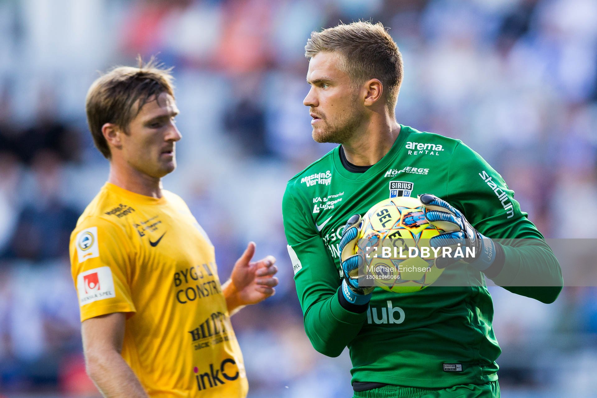 Sirius målvakt Lukas Jonsson