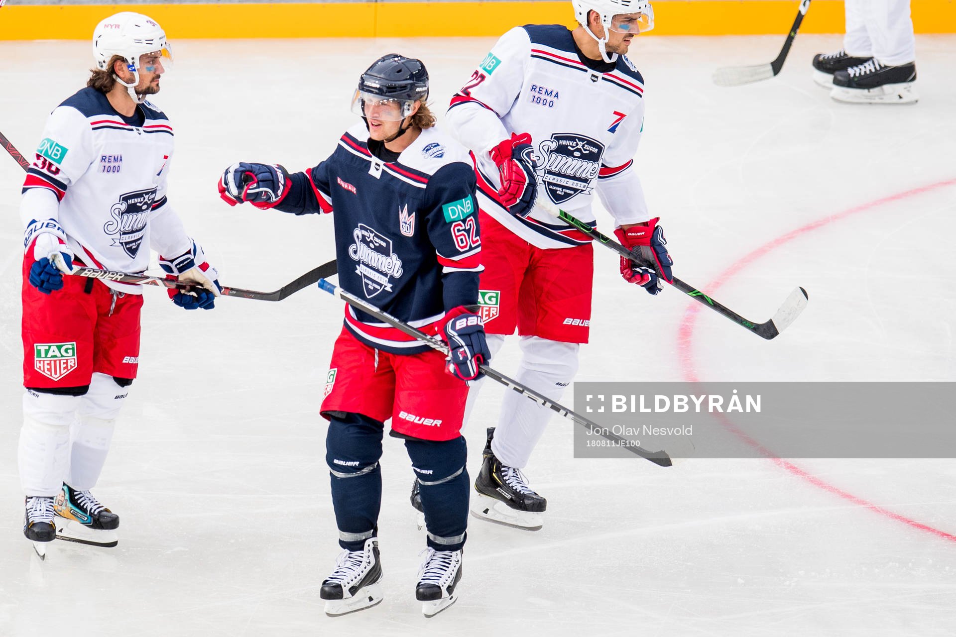 Mats Zuccarello of Team Zucca and Carl Hagelin of Team Henke