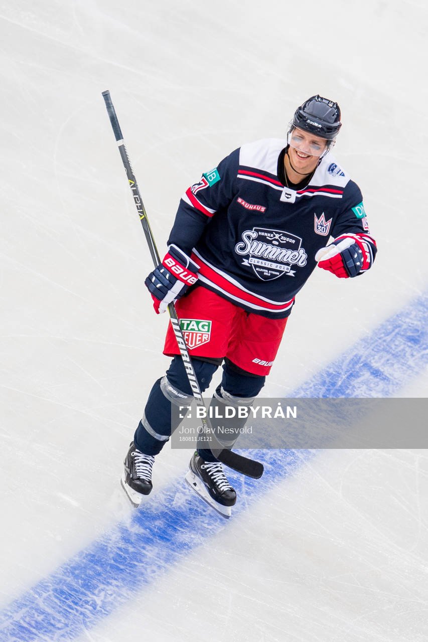 Hampus Lindholm of Team Henke