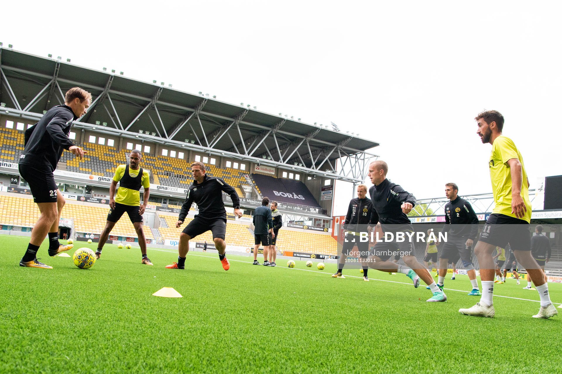 Bollövning där individuell tränare Anders Svensson