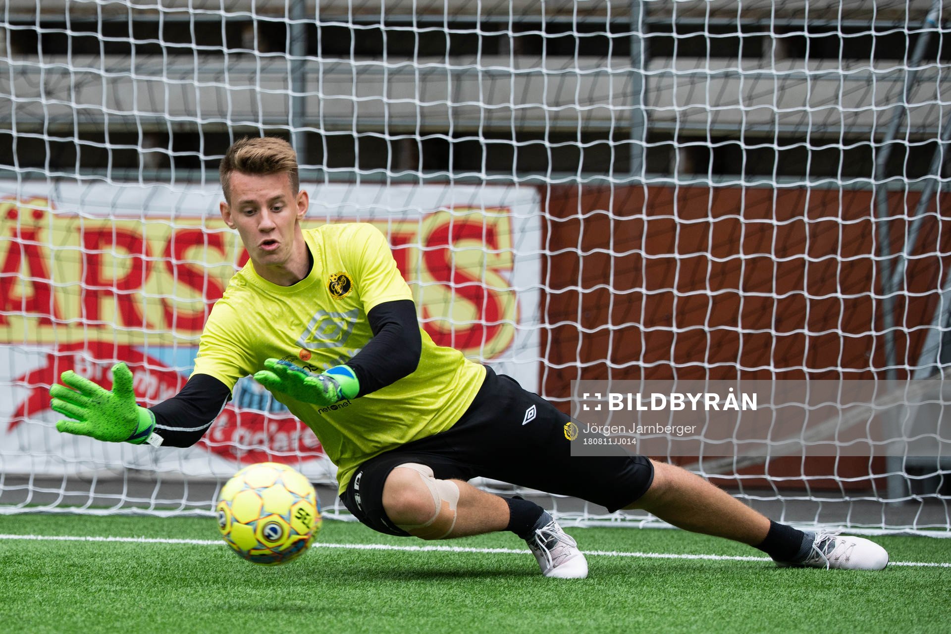 målvakt David Olsson