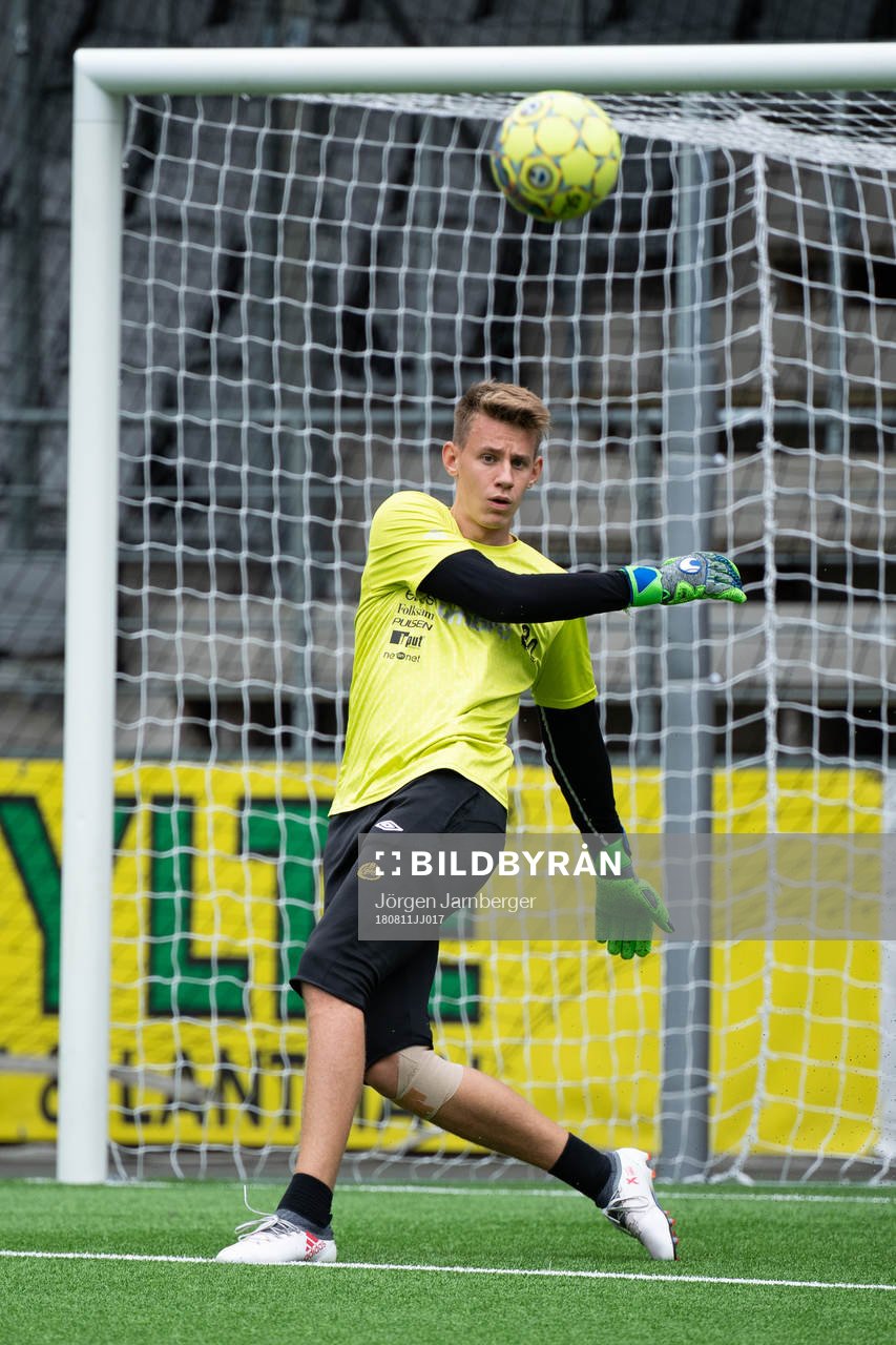 målvakt David Olsson