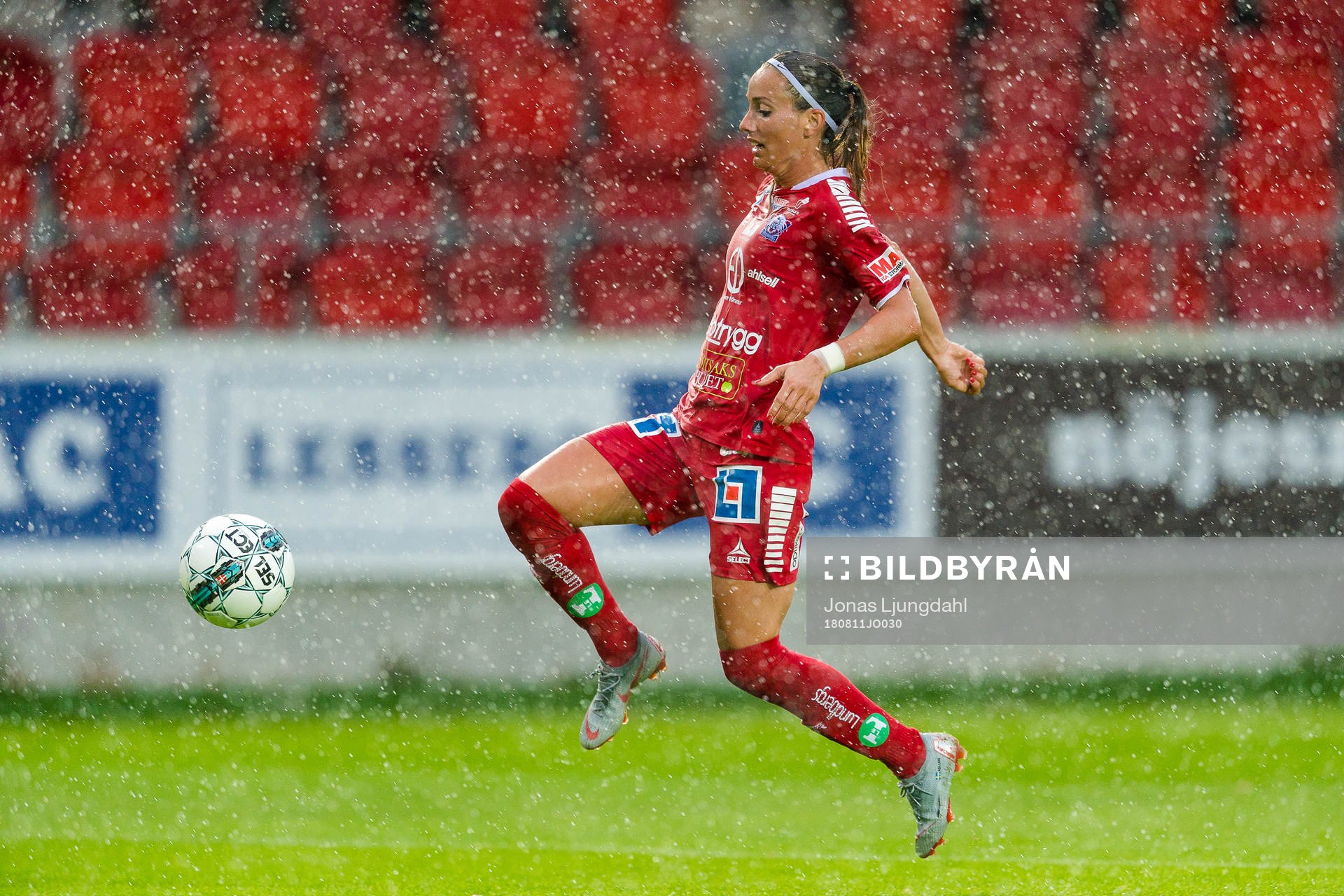 Linköpings Kosovare Asllani