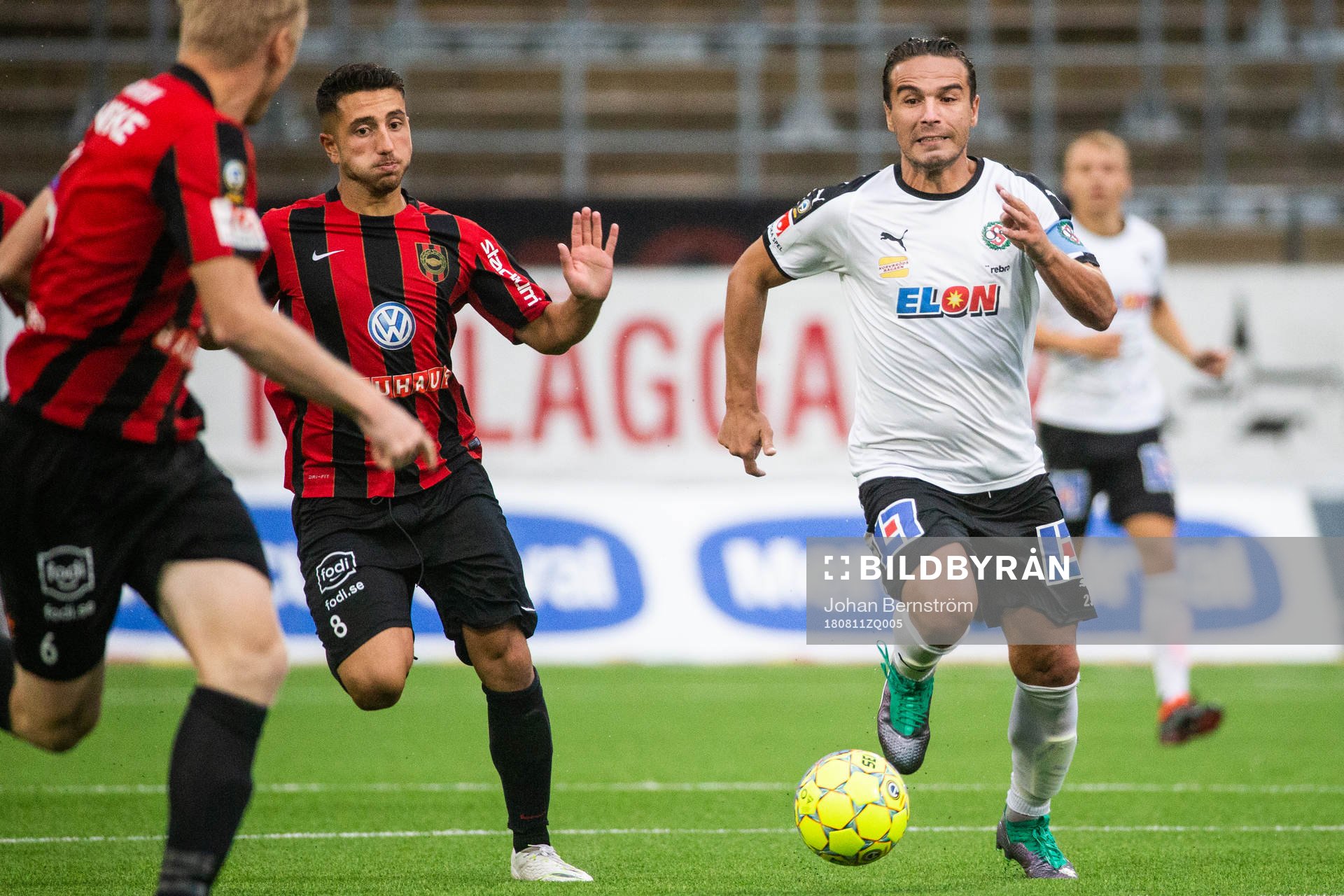 Brommapojkarnas Moustafa Zeidan och Örebros Nordin Gerzic