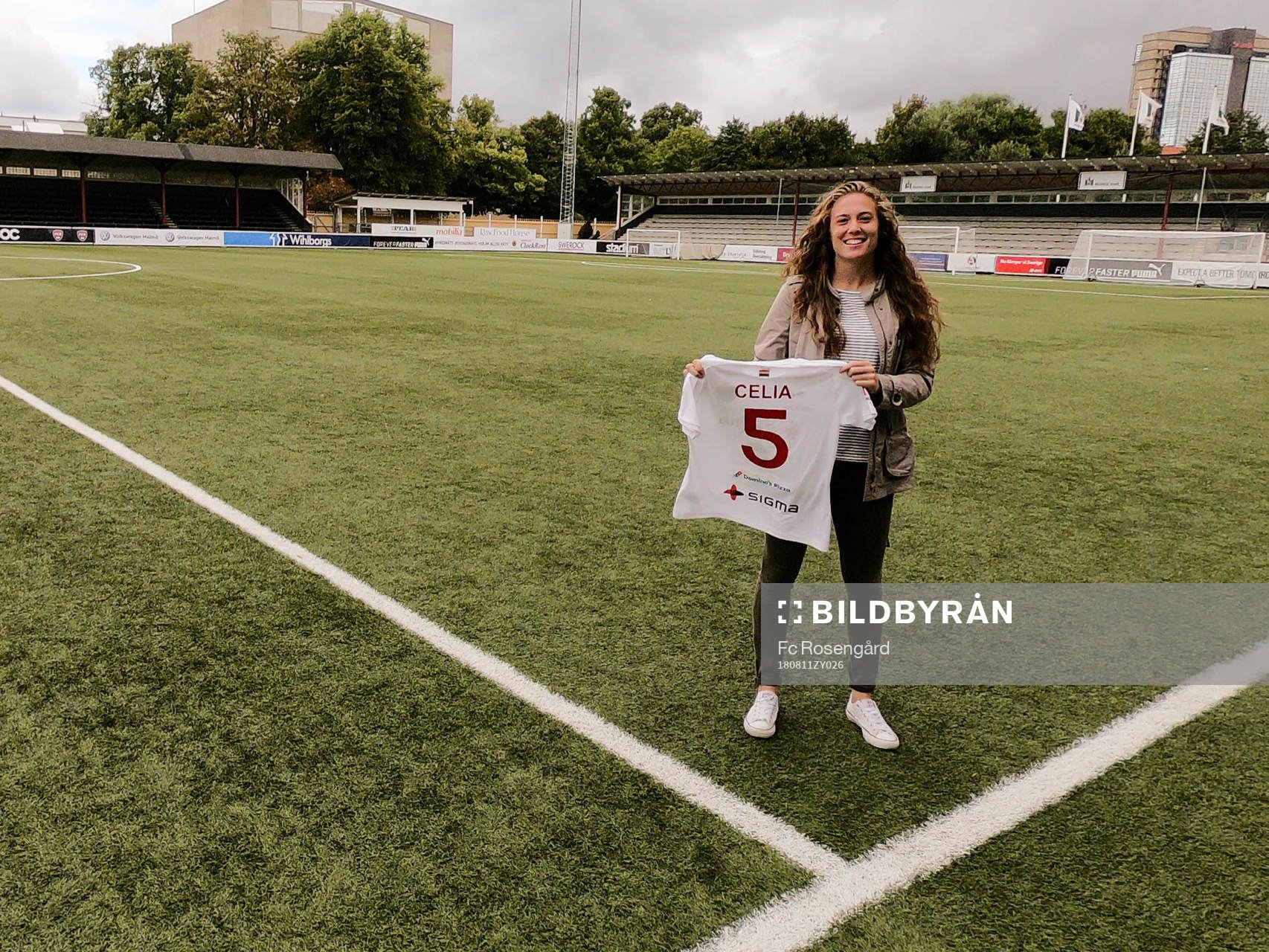 FC Rosengårds nyförvärv Celia Jimenez Delgado poserar