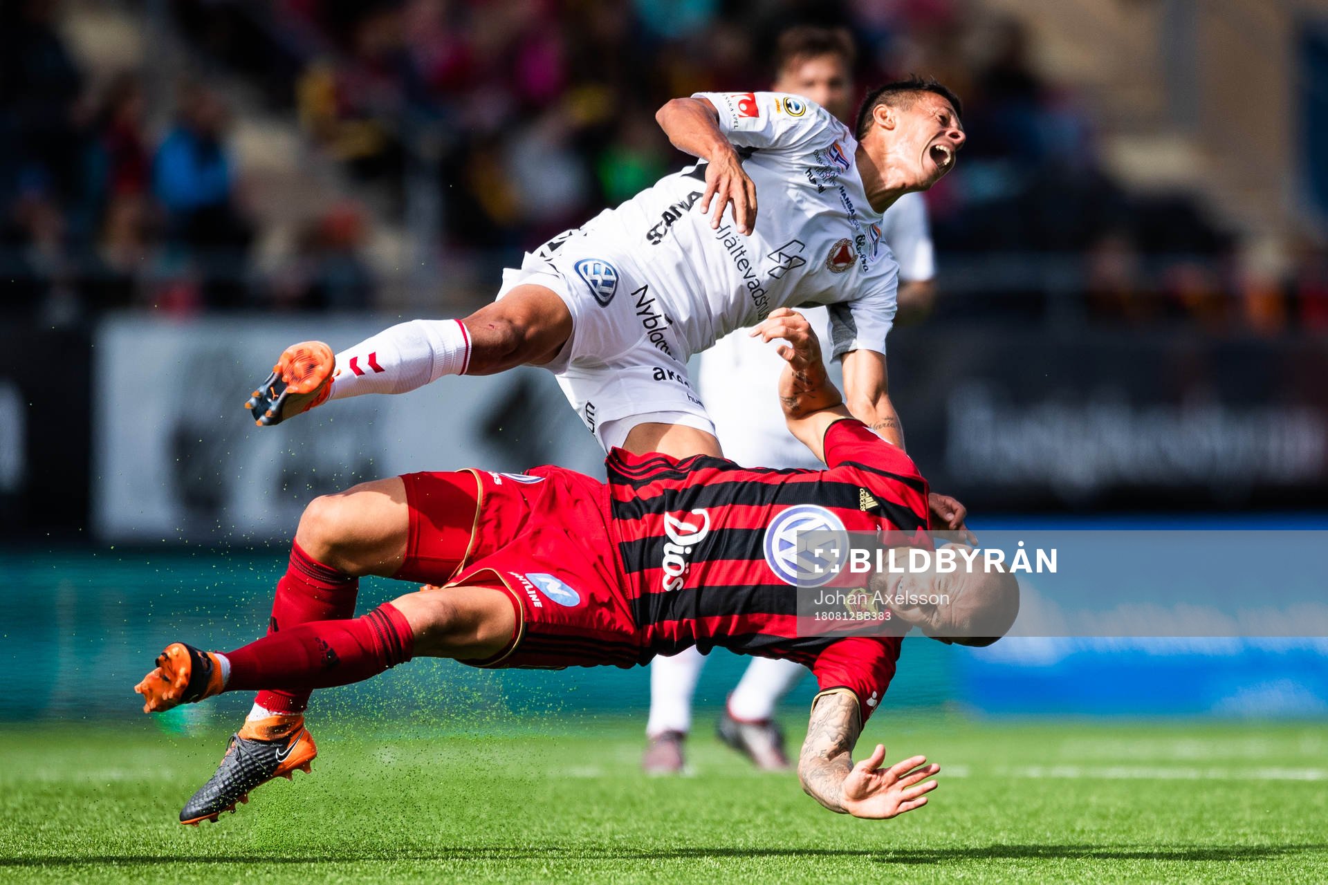 Kalmars Romário Pereira Sipião och Östersunds Douglas