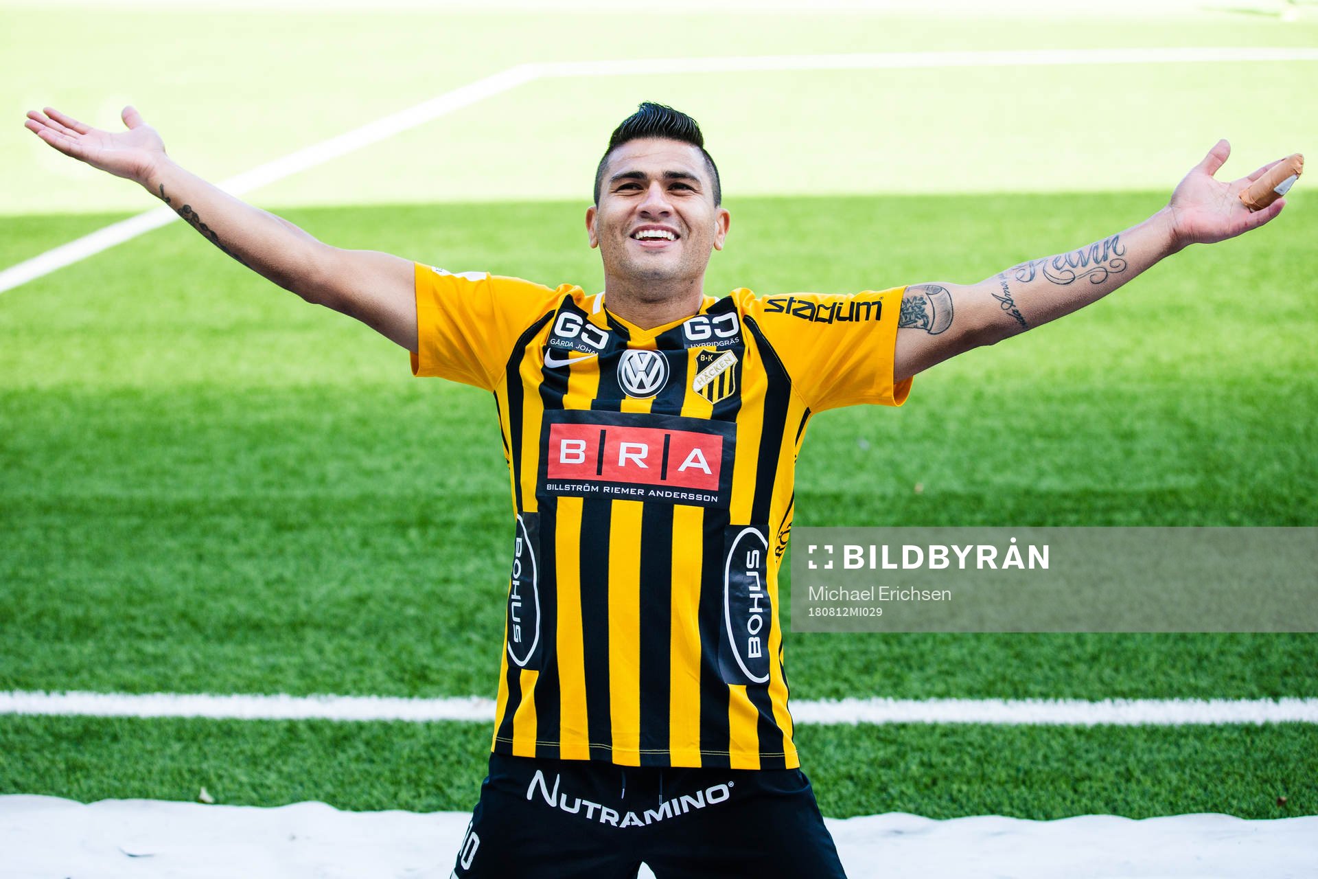 Häckens Paulinho jublar