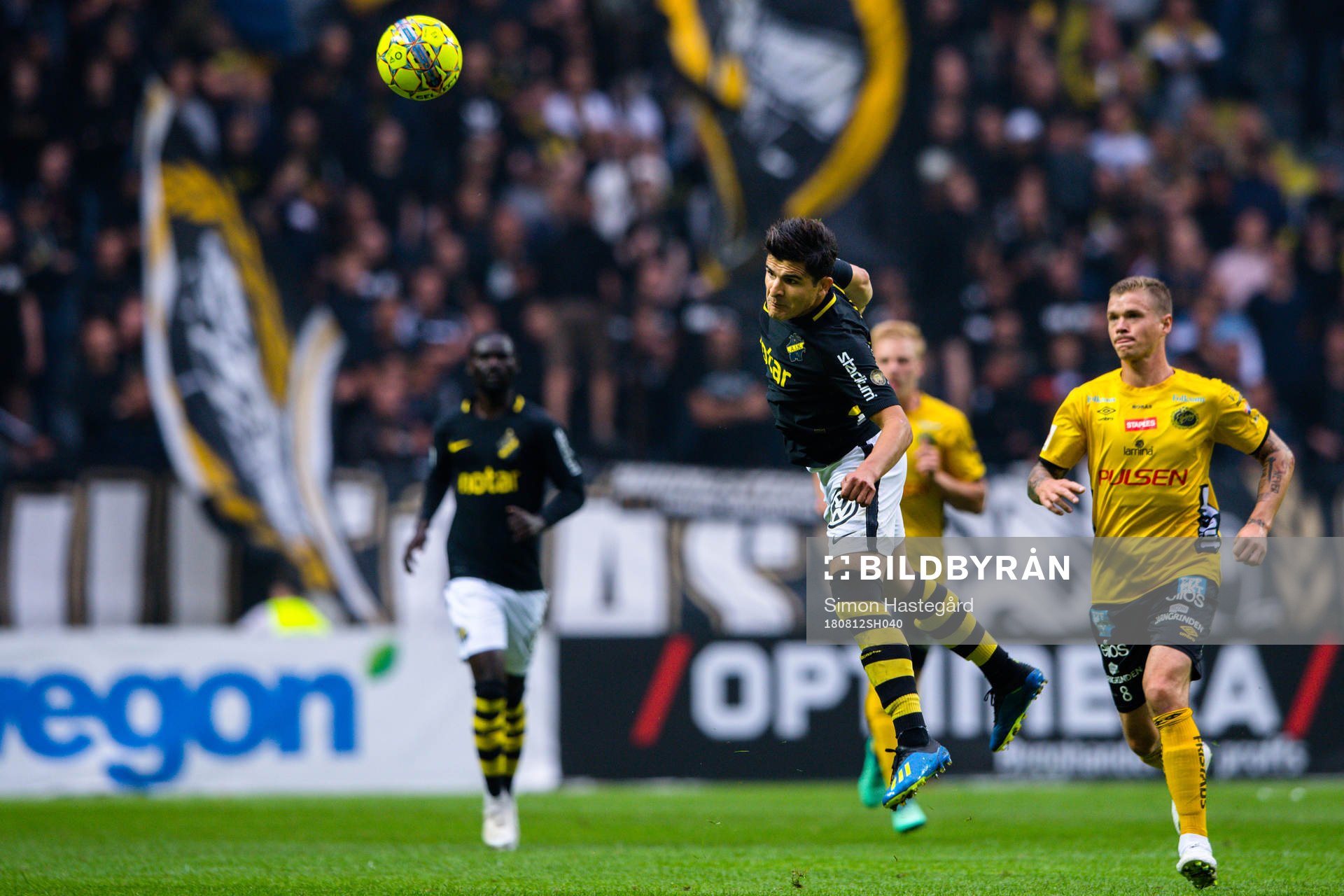 s Tarik Elyounoussi