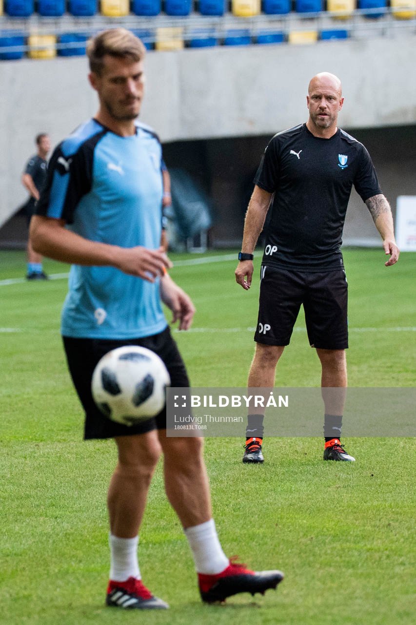 Markus Rosenberg and assistant coach Olof Persson