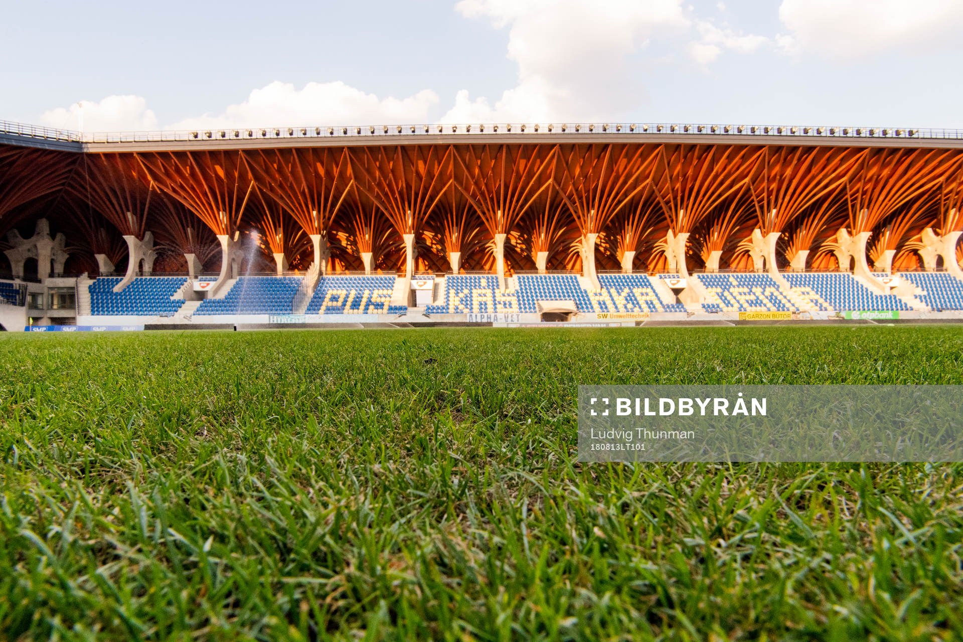 General view of the pitch at Pancho Stadium
