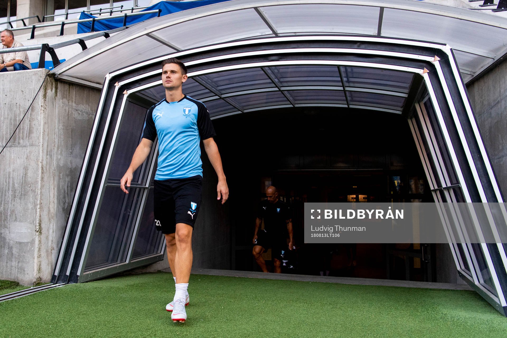 Marcus Antonsson enters the pitch