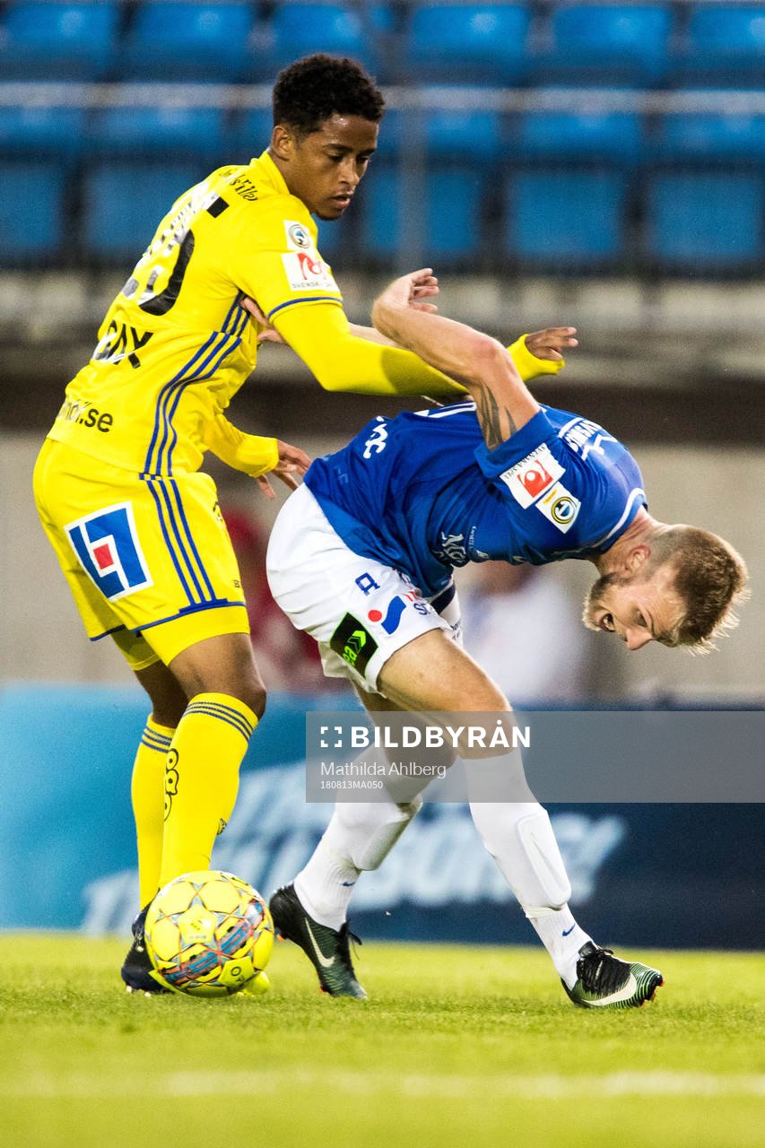 Sundsvalls Jonathan Morsay och Trelleborgs Robin Nilsson