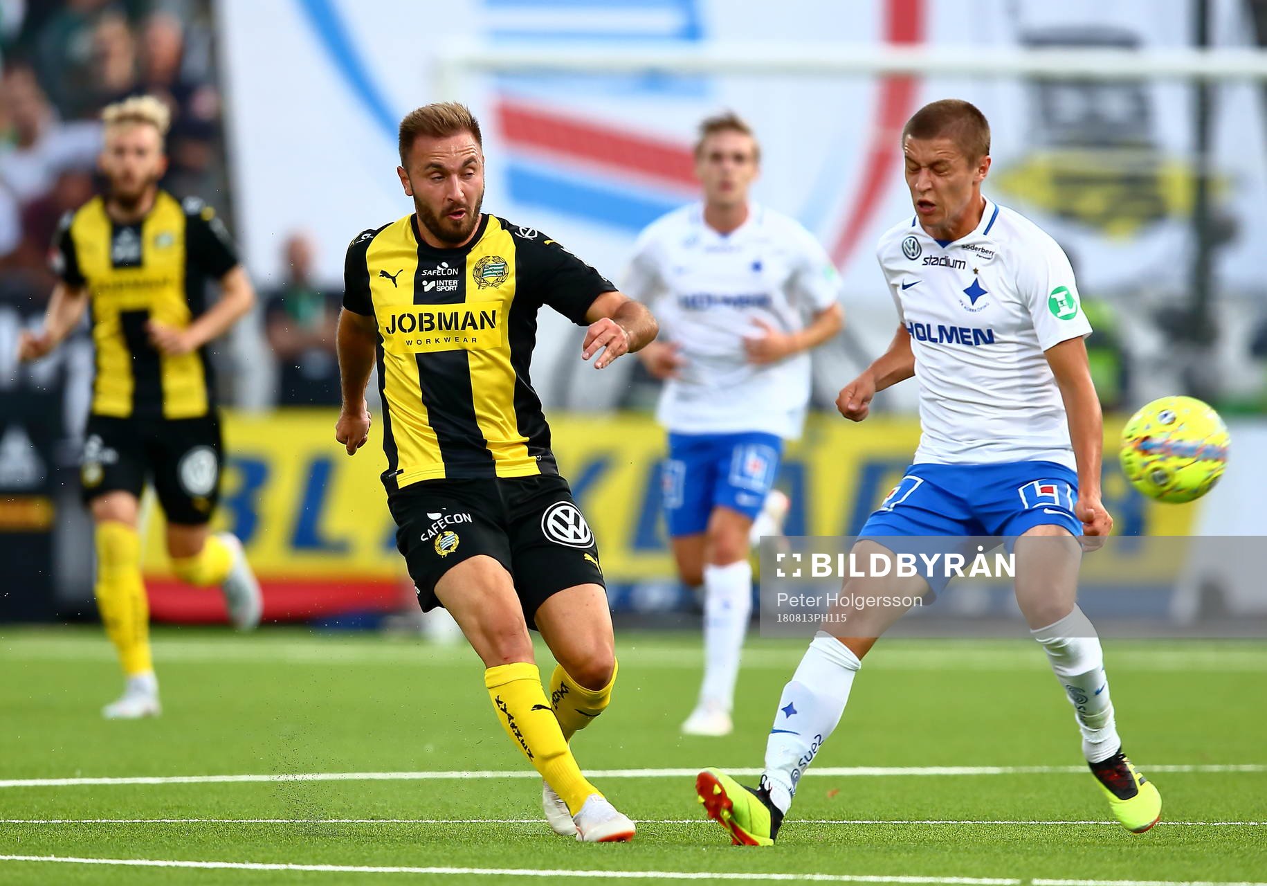 Hammarbys Muamer Tankovic och Norrköpings Simon Thern
