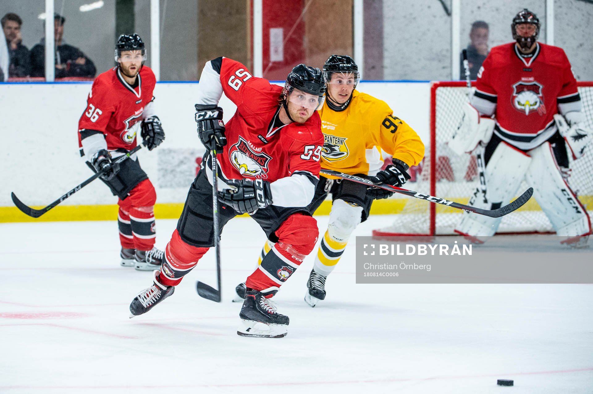 Malmö Redhawks Anton Mylläri mot Panterns Nick Olesen