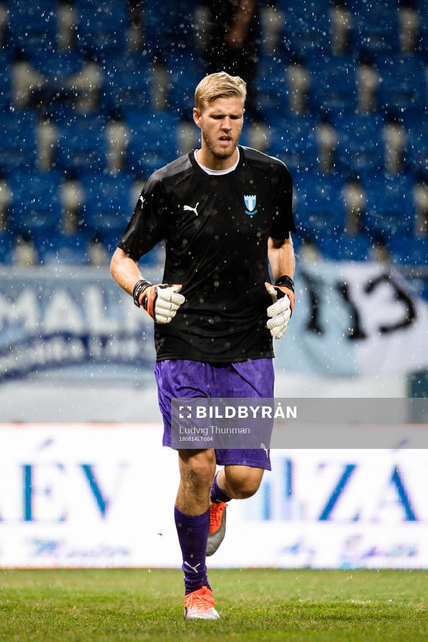 Goalkeeper Fredrik Andersson of Malmö FF prior