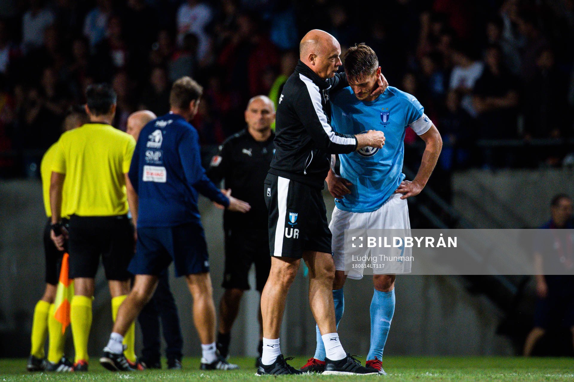 head coach Uwe Rösler and Markus Rosenberg of Malmö FF