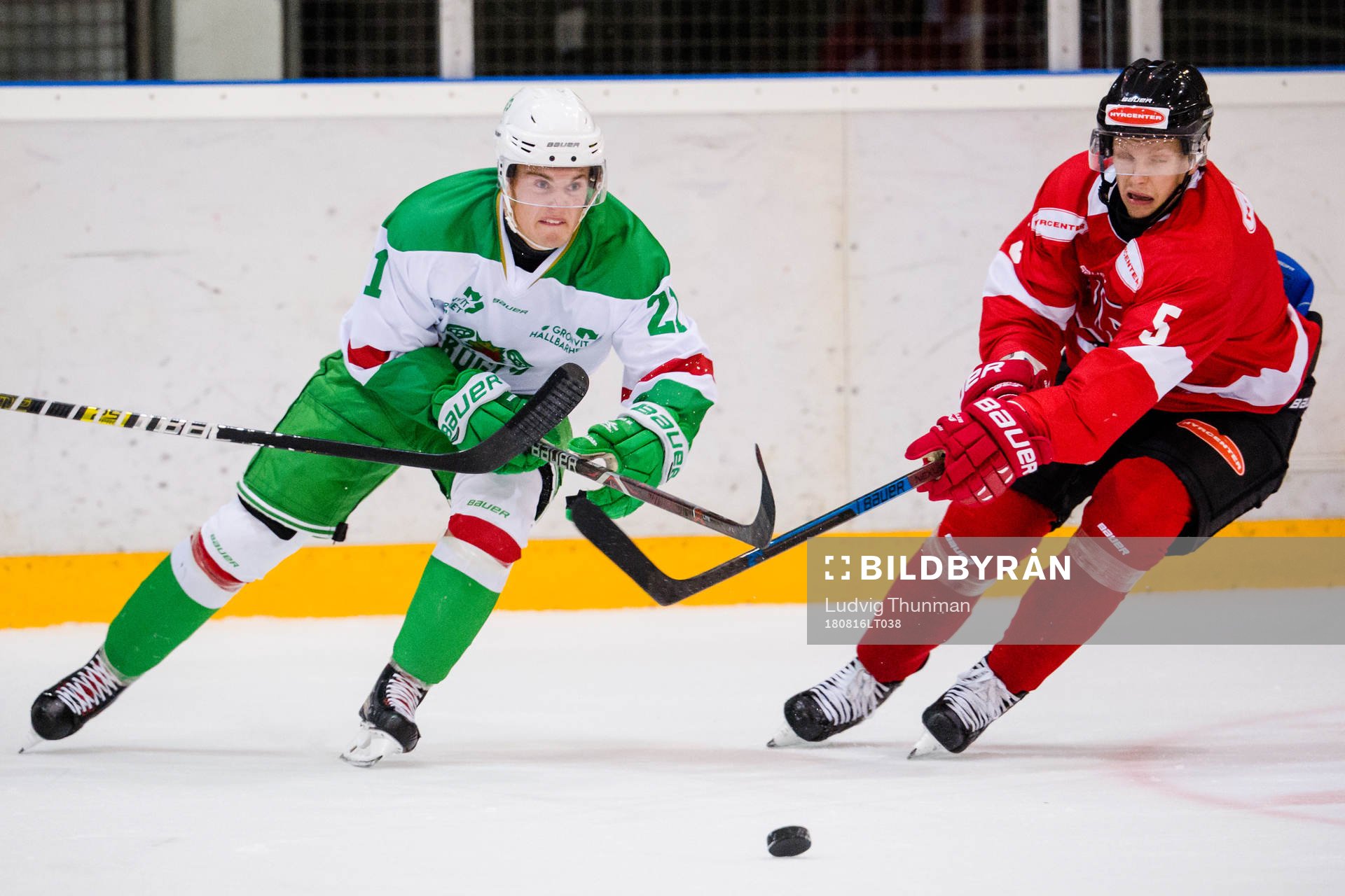 Rögles Ludvig Elvenes och Örebros Gustav Backström