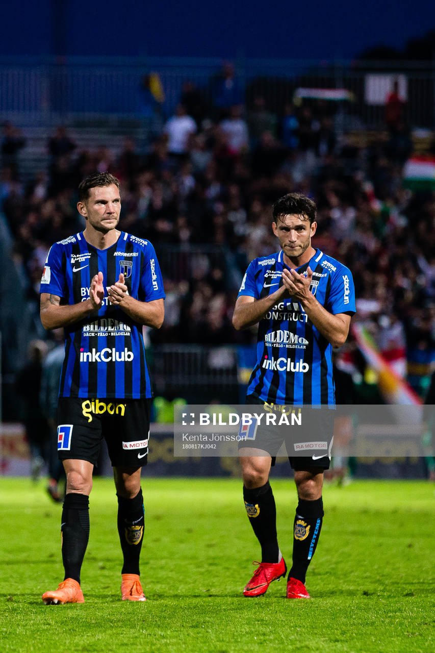 Sirius Robert Åhman Persson och Ian Sirelius deppar med