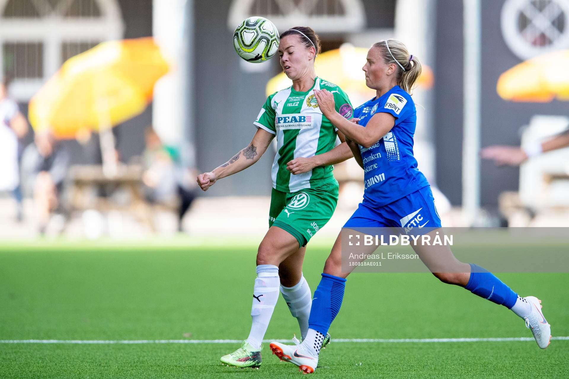 Hammarbys Amanda Johansson och Eskilstunas Julia Tunturi