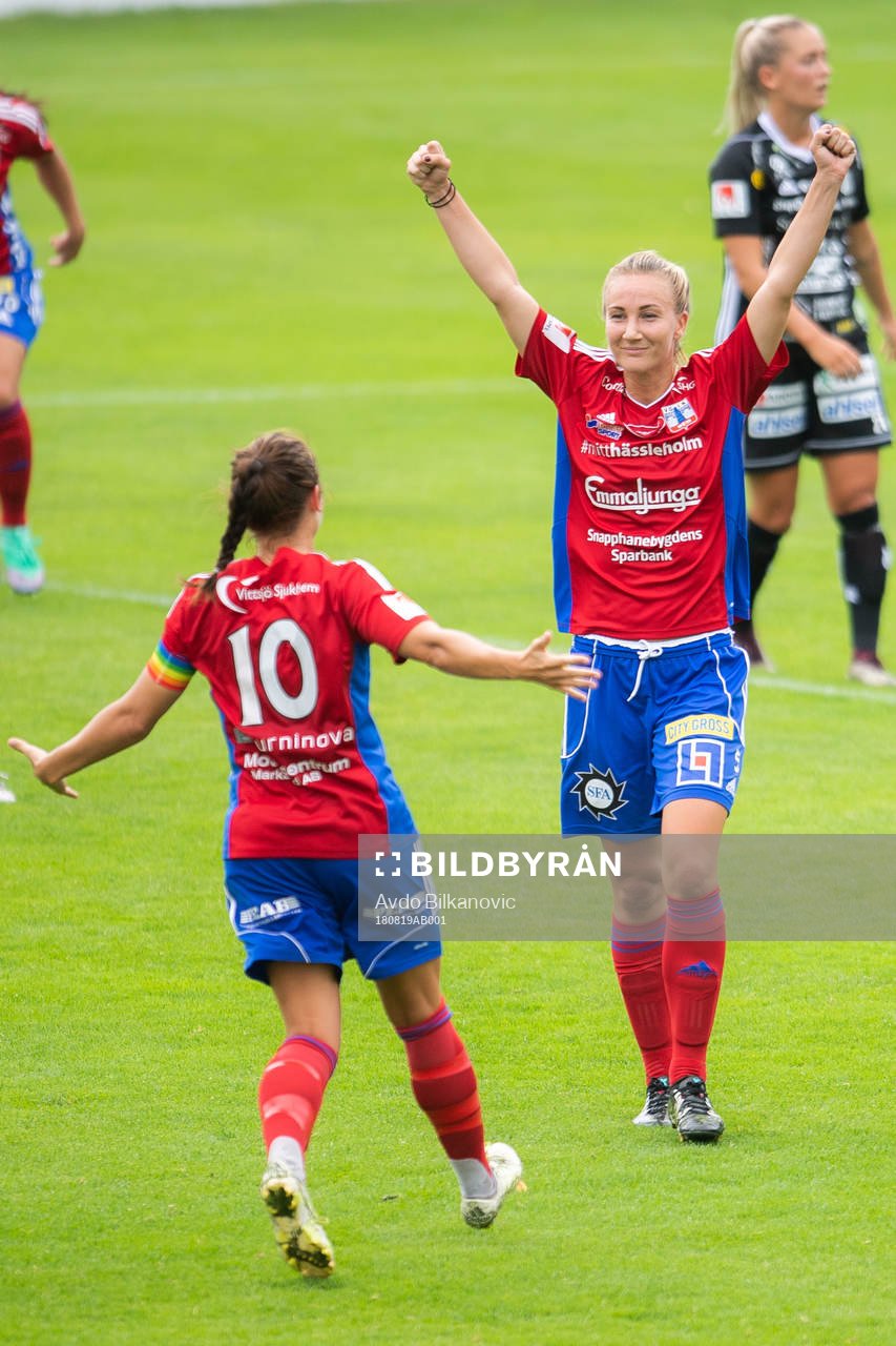 Vittsjös Emma Lundh jublar