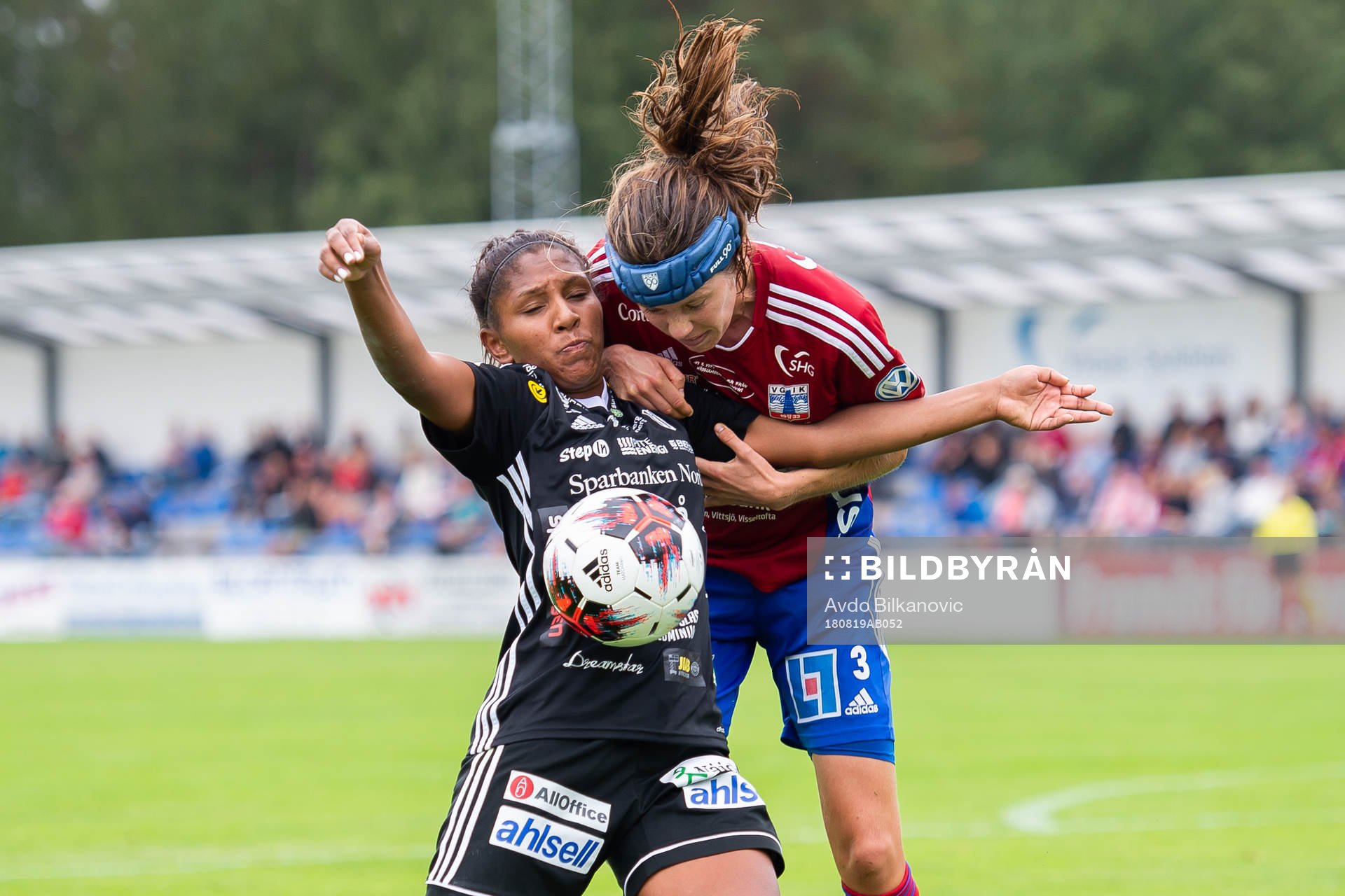 Vittsjös Sofie Junge Pedersen i nickduell mot Piteås