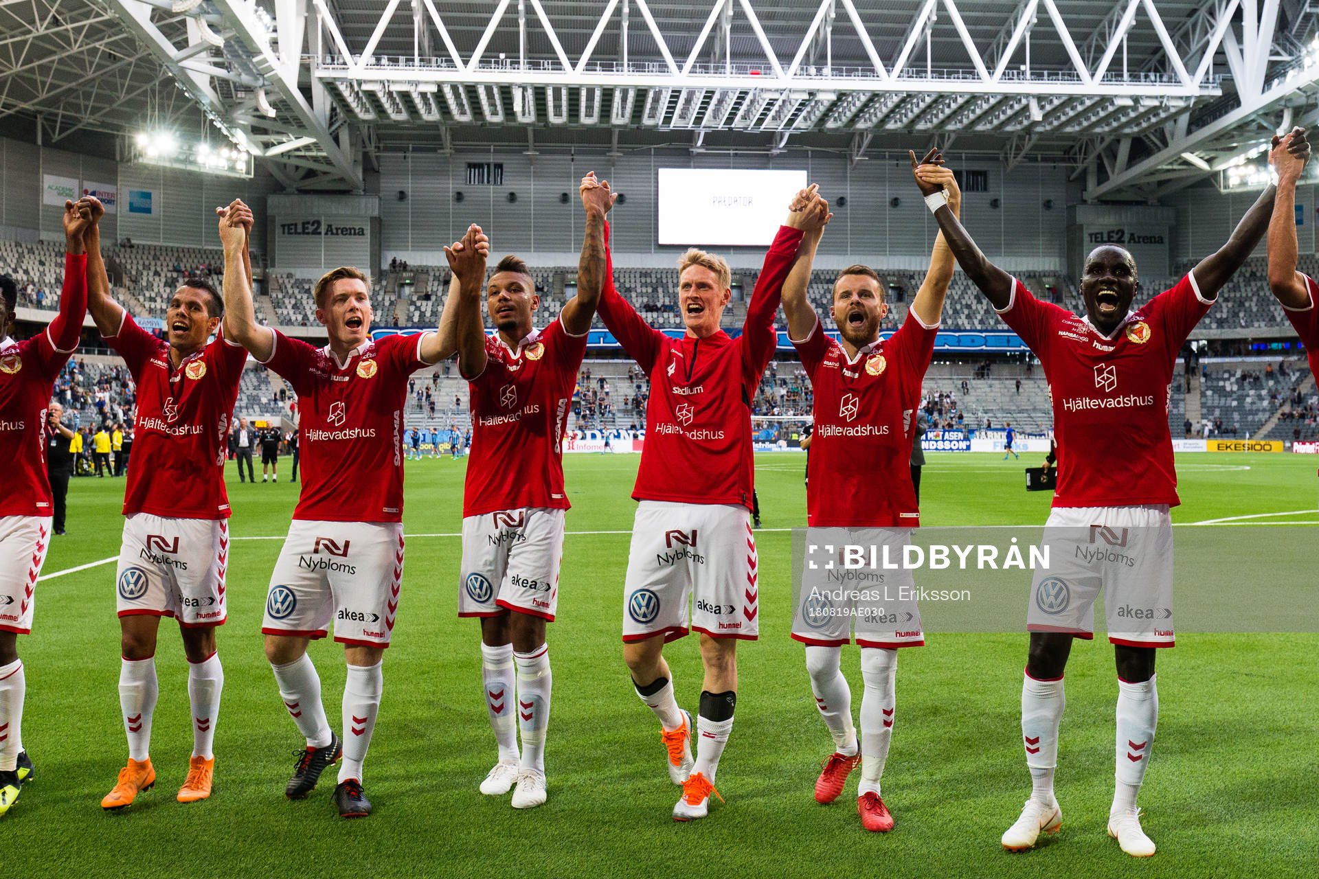 Kalmars spelare jublar