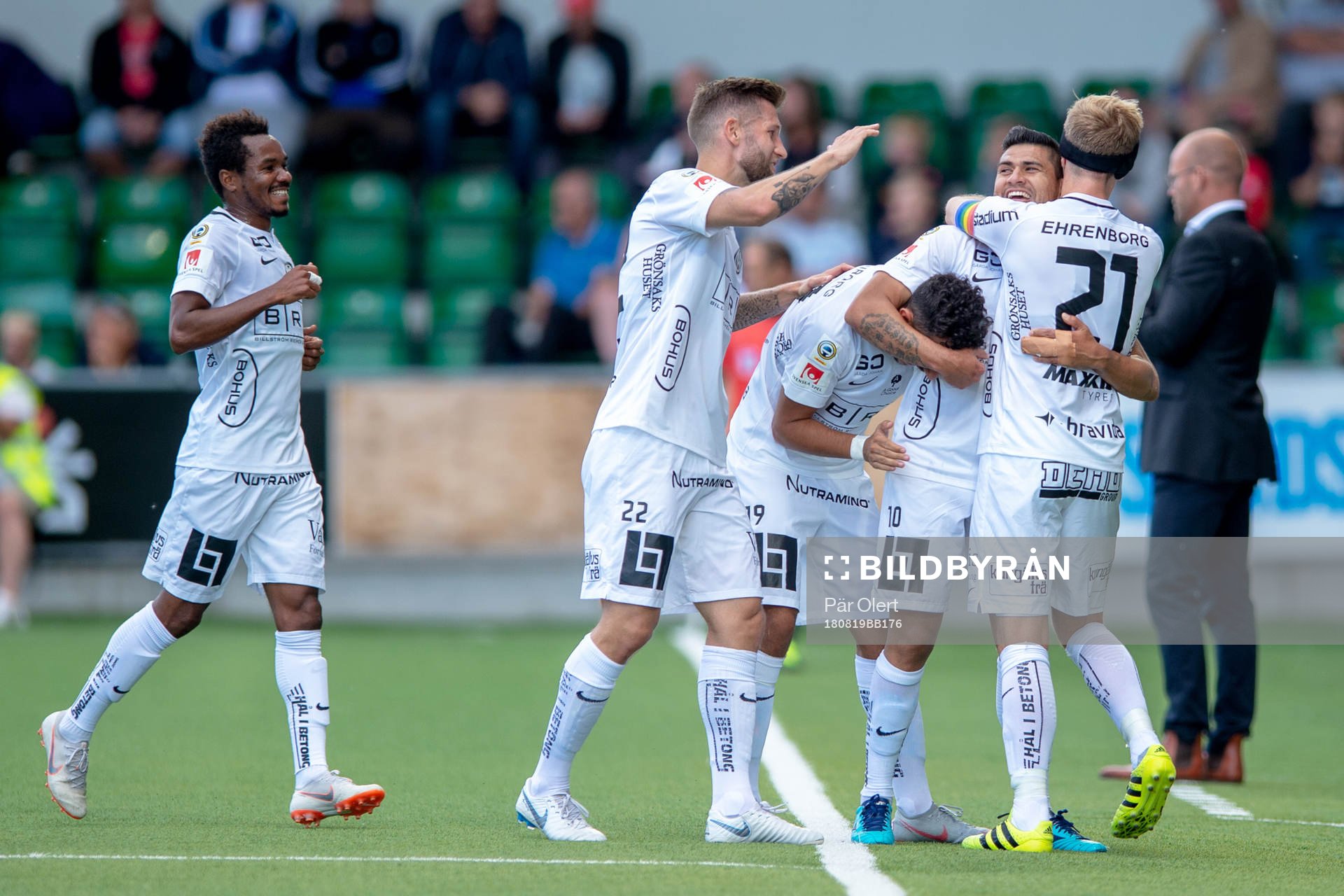 Häckens Paulinho jublar med lagkamrater efter 0-1 under fotbollsmatchen i Allsvenskan mellan GIF Sundsvall och Häcken den 19 augusti 2018 i Sundsvall.