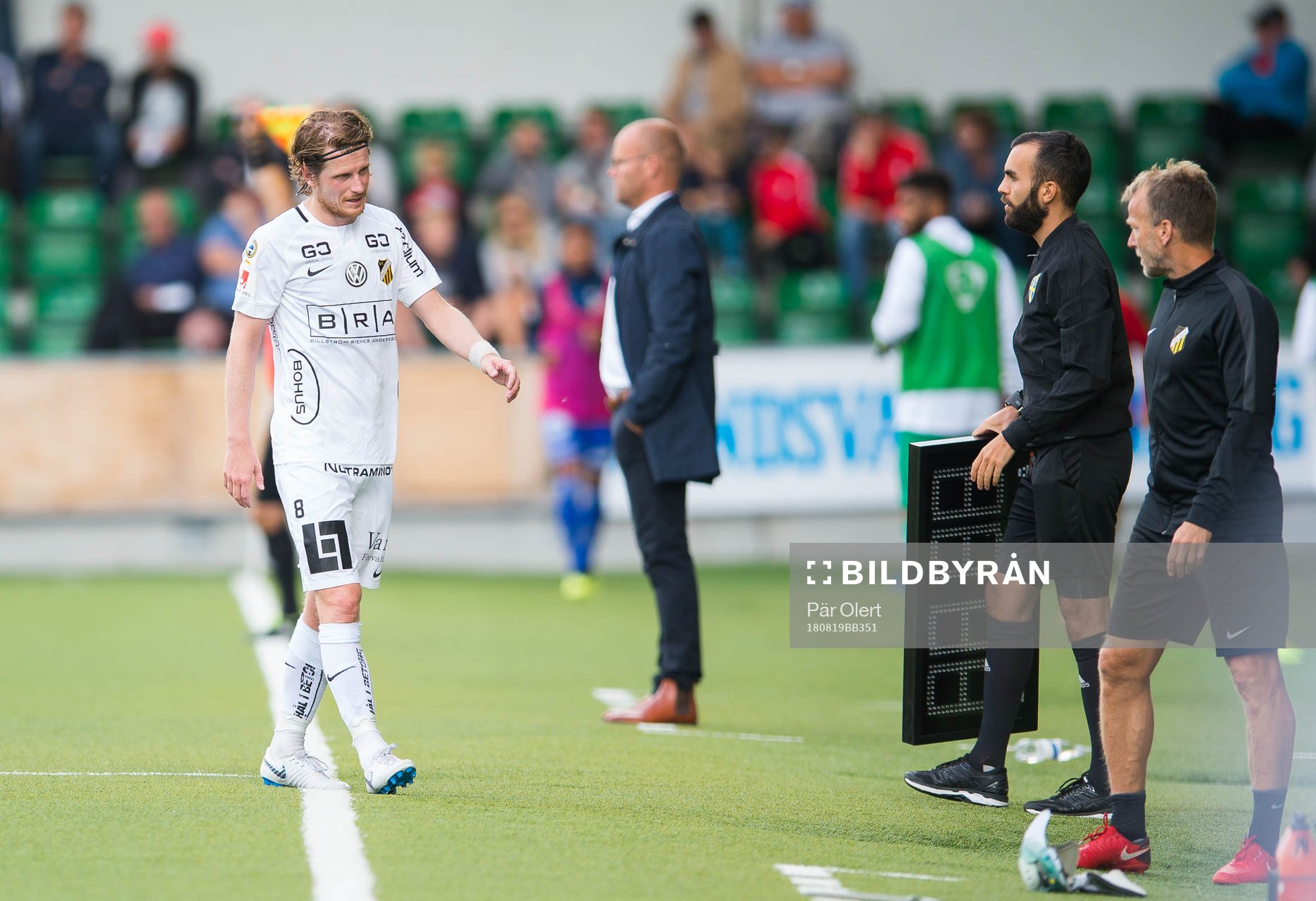 Häckens Erik Friberg byts ut